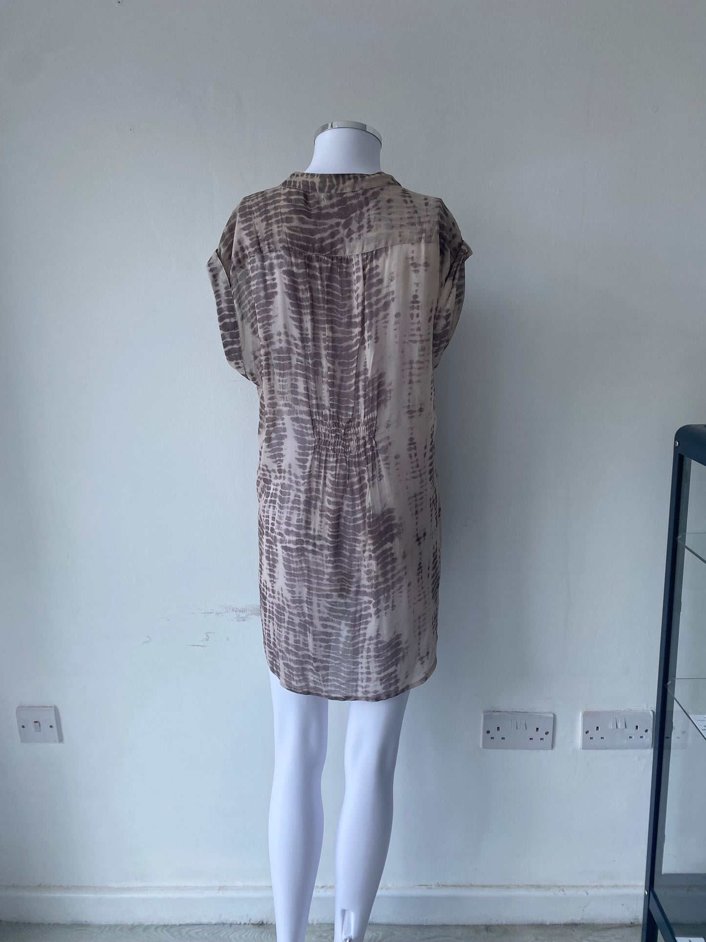 Mint Velvet Patterned Top Size 14