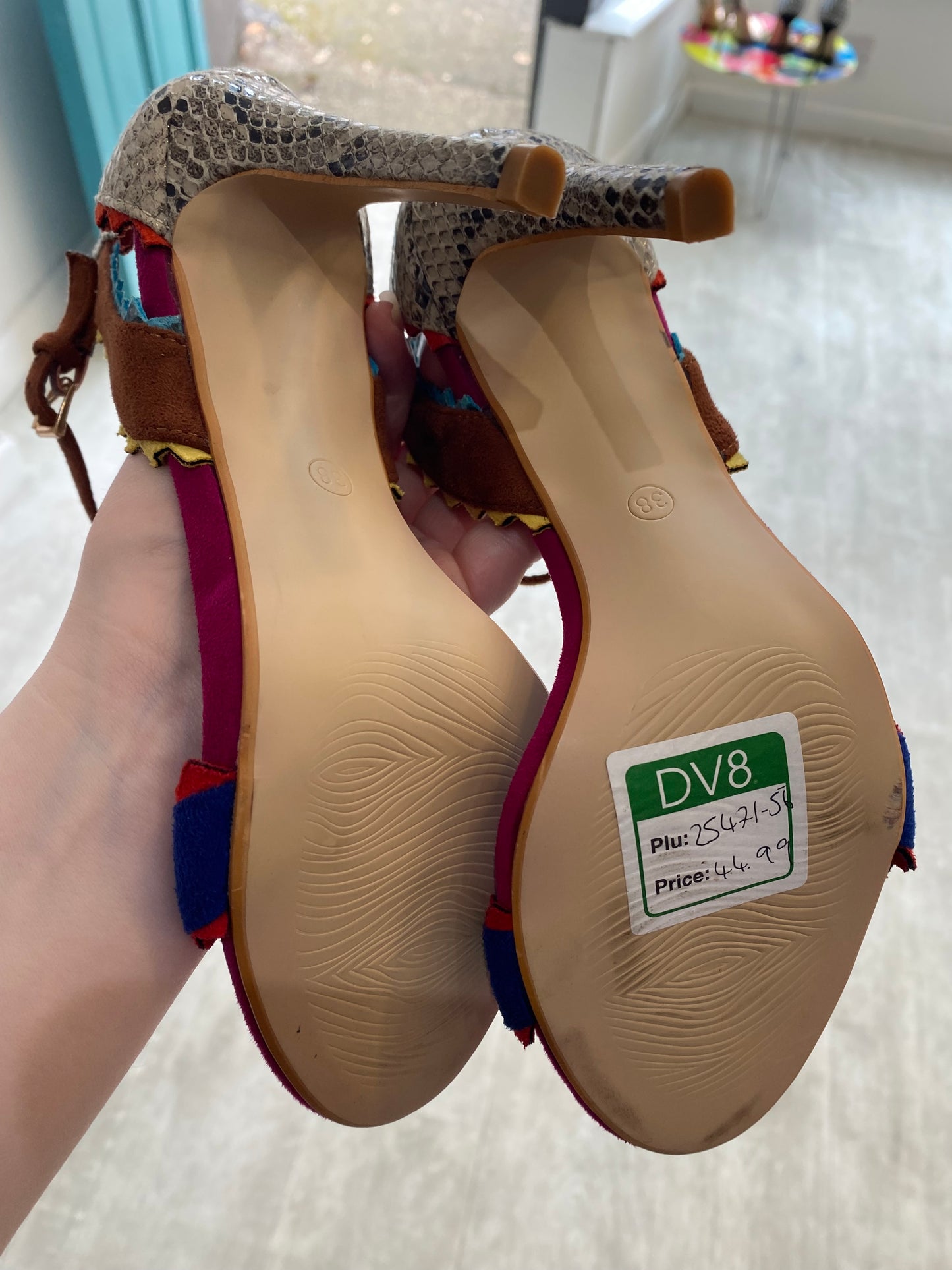 Valentino Conte heels size 5