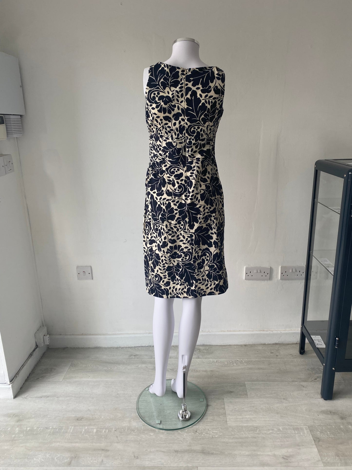 Nougat Patterned Dress Size 8-10
