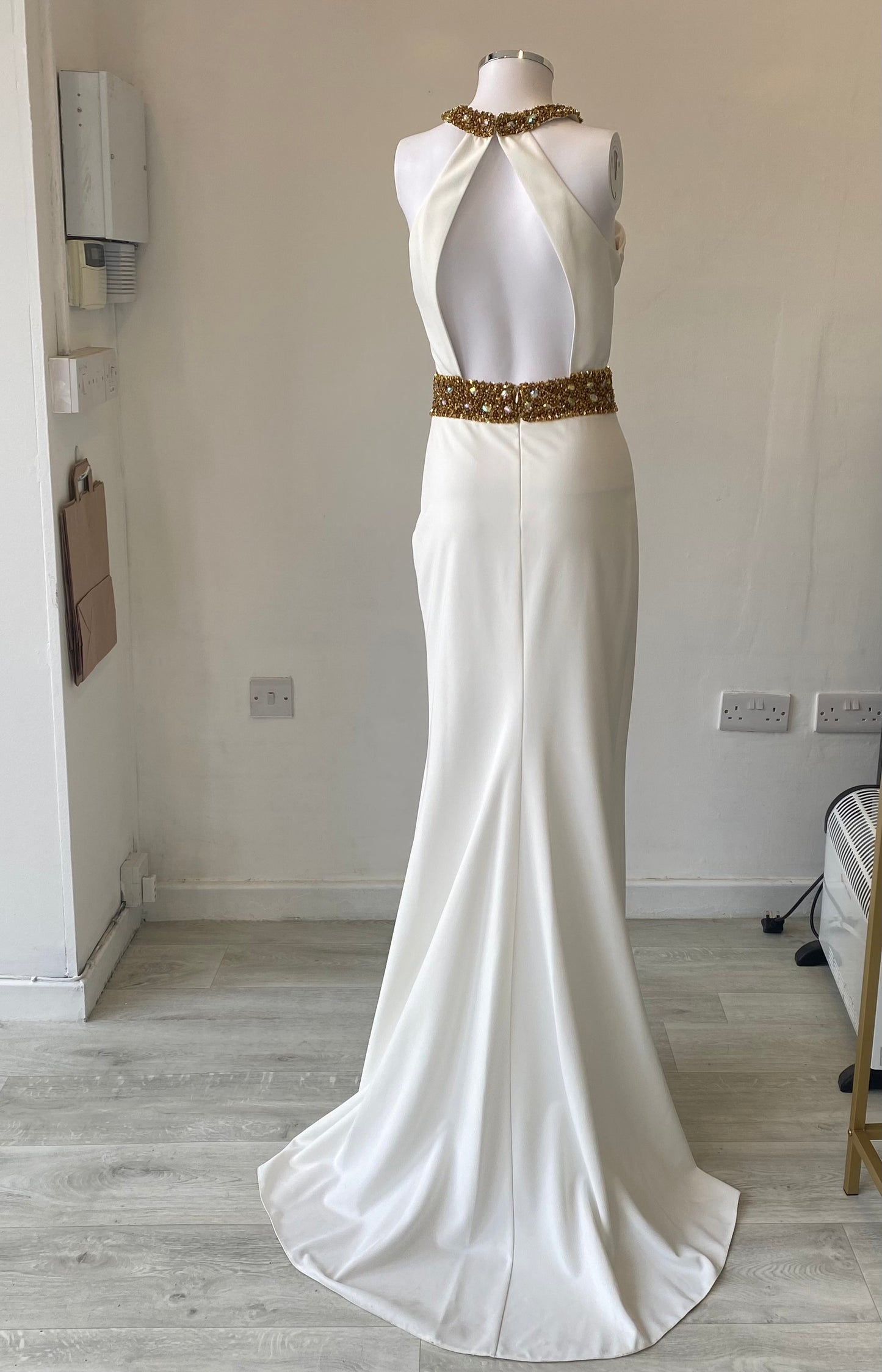 Pia Michi White Full Length Gown Prom Dress Size 8