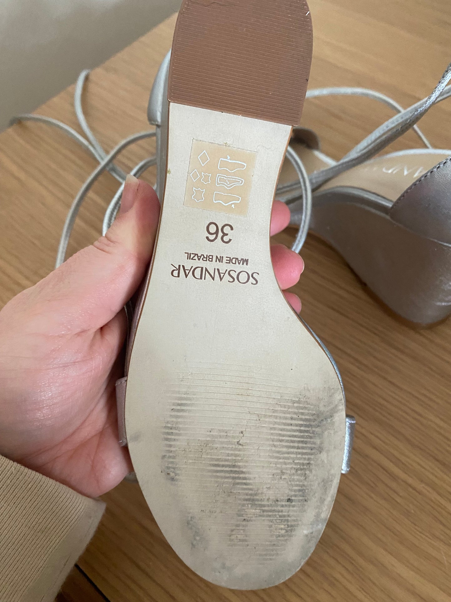 Sosander silver wedge heels size 3