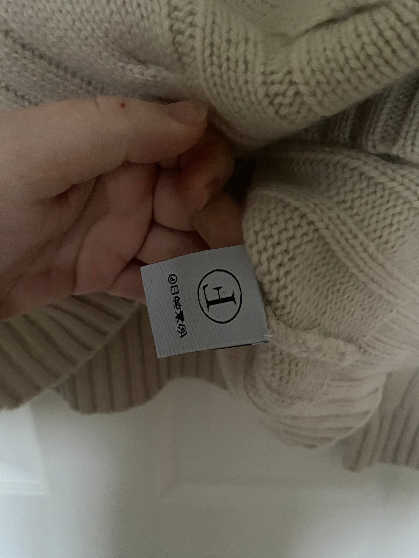 Charles Tyrwhitt 100% Pure Cashmere Cream Cable Knit Jumper Size XL