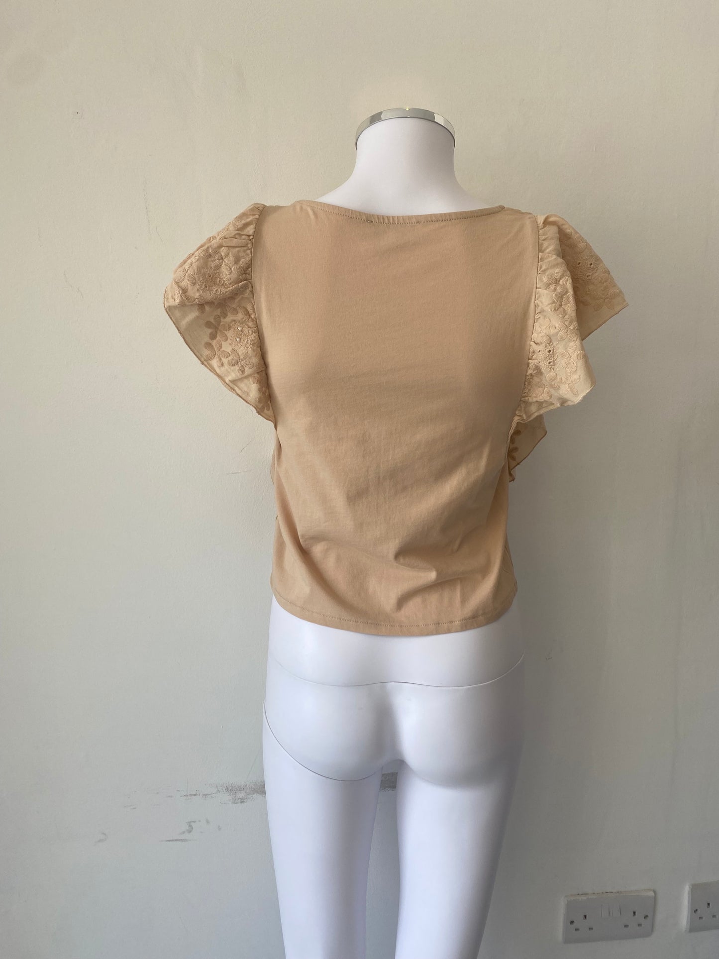 Zara Beige Broderie Anglaise T-Shirt Size Small 8-10