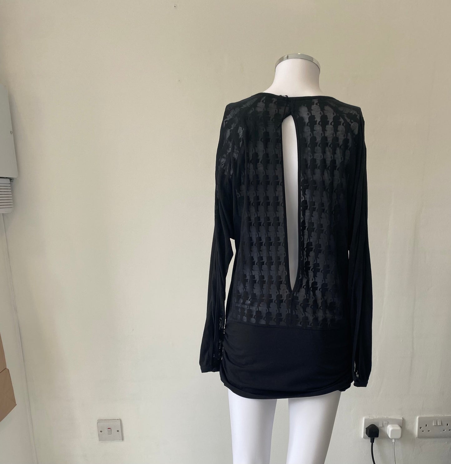 Karl Largerfeld Top Size 8-10