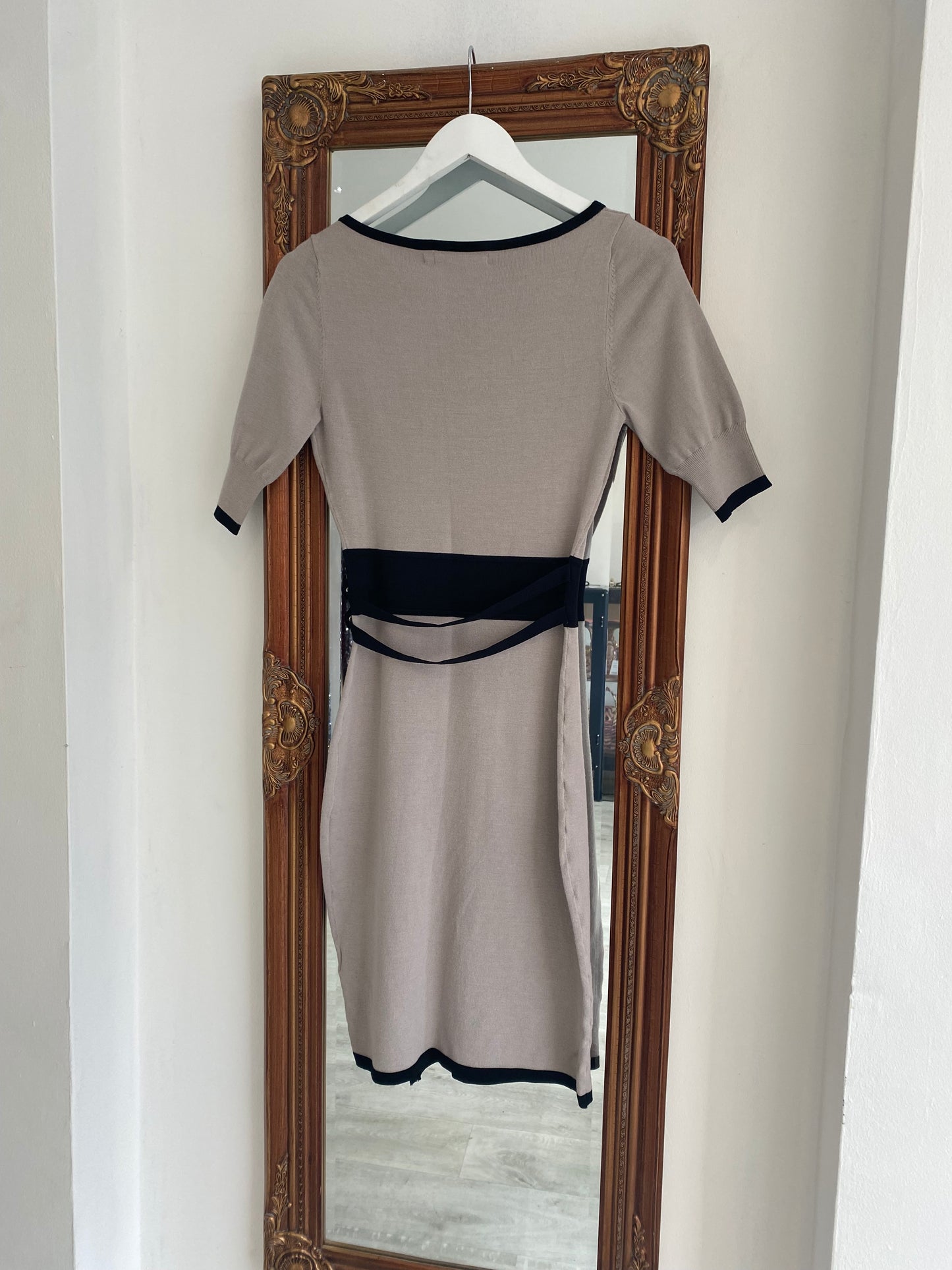 Karen Millen Grey Knit Dress Size 8