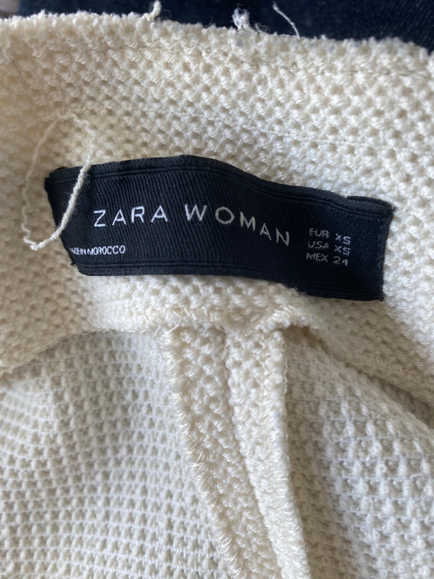 Zara cream jacket size 6-8