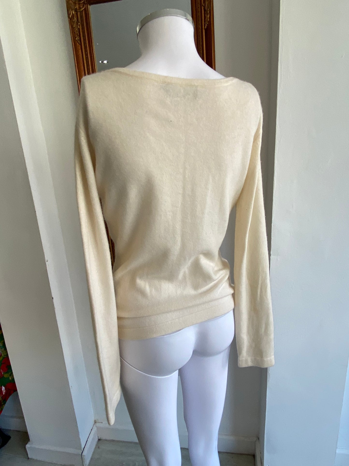Pure Collection cream cashmere top or jumper size 8