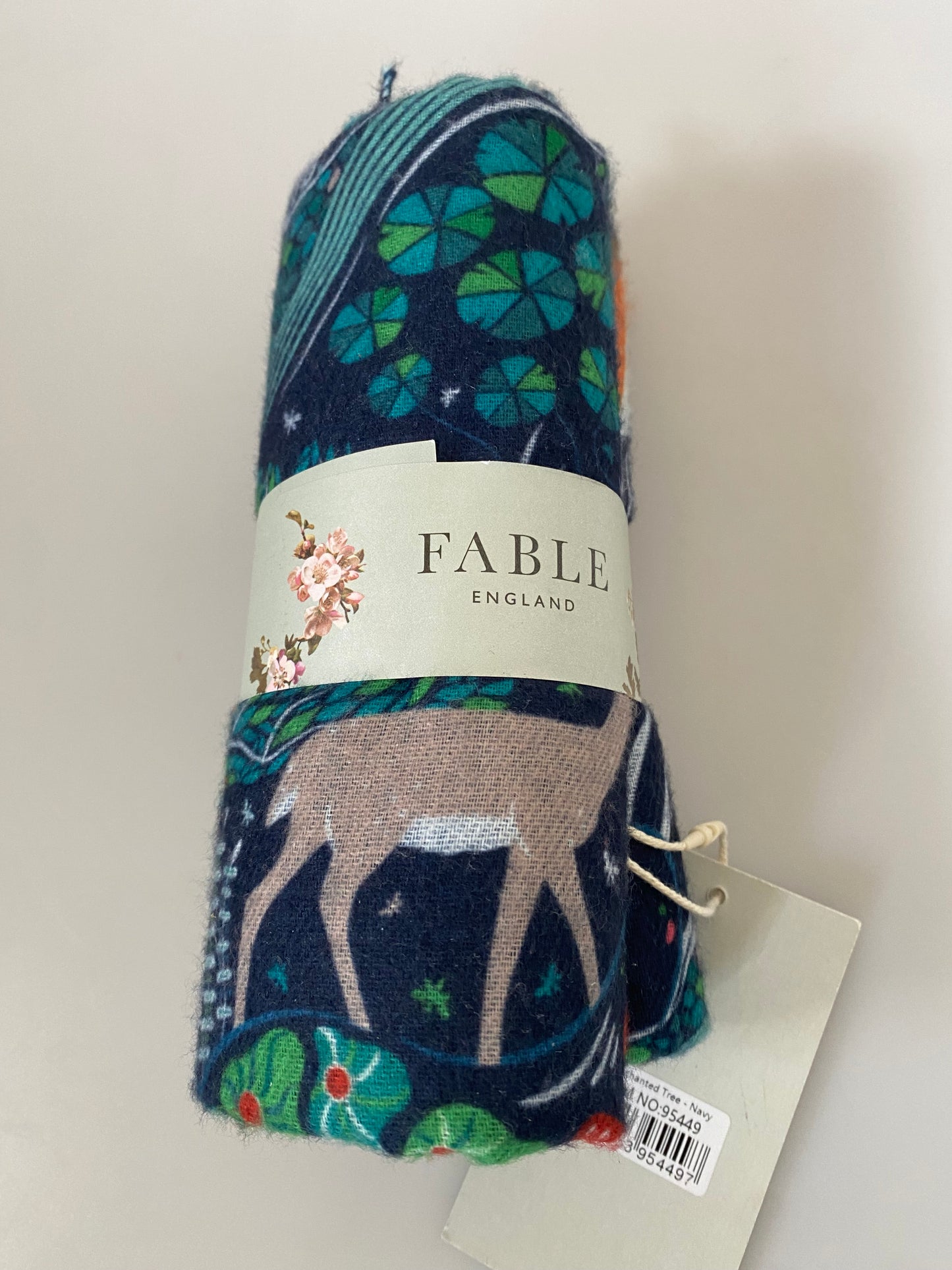 Fable woodland scarf brand new