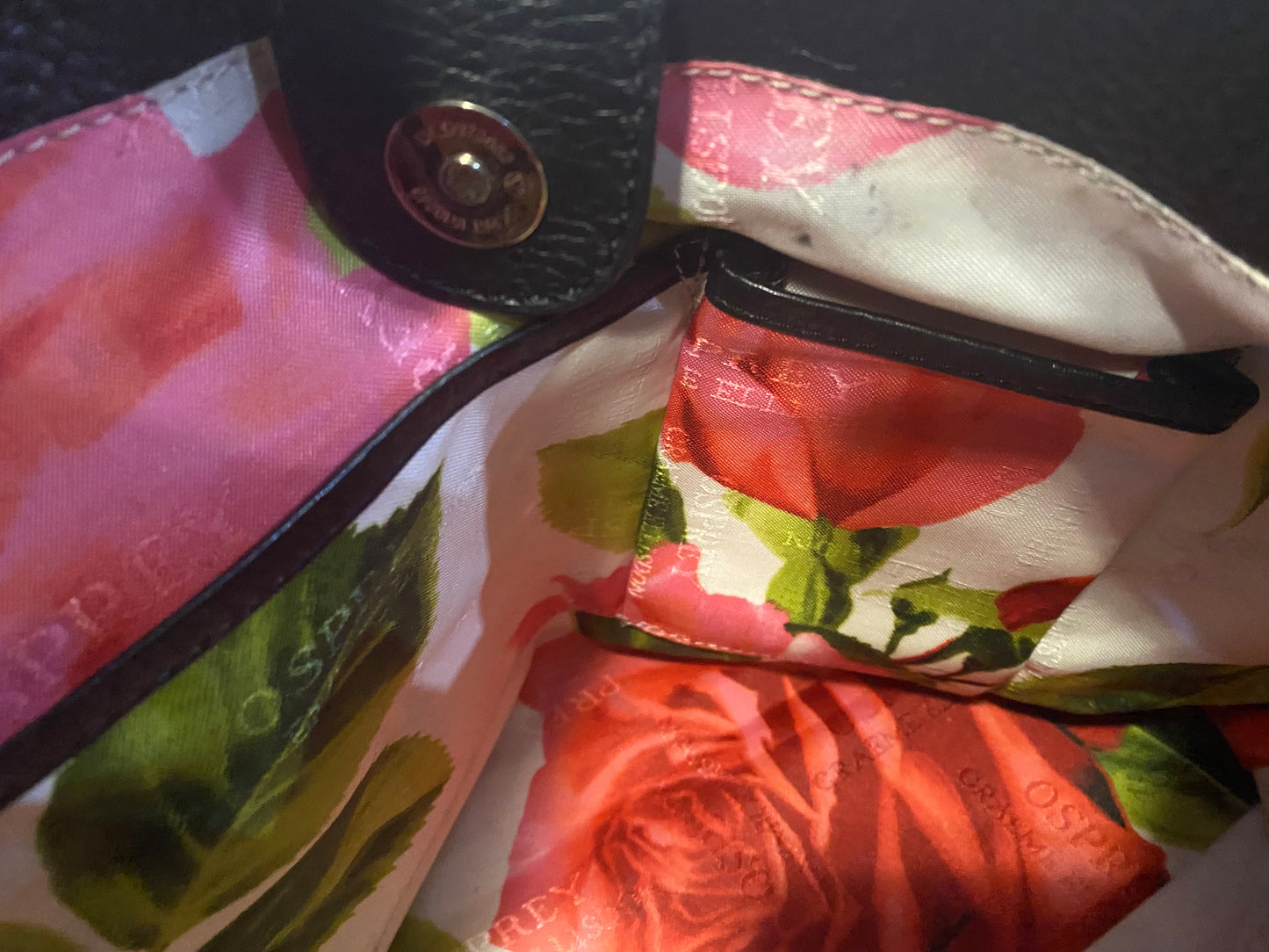 Osprey Black Leather Shoulder Handbag