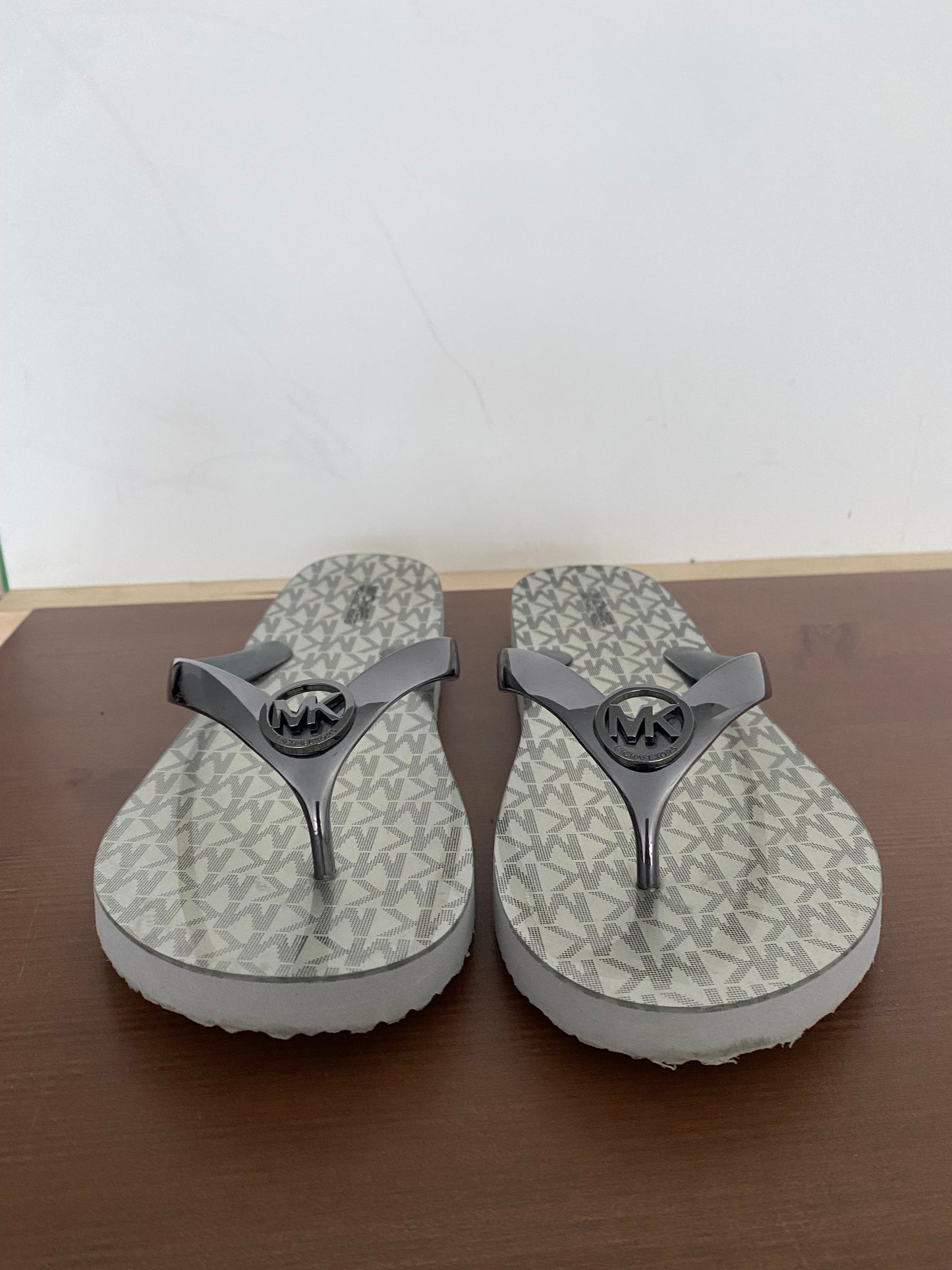 Michael Kors Grey Logo Flip Flops Size Large 6