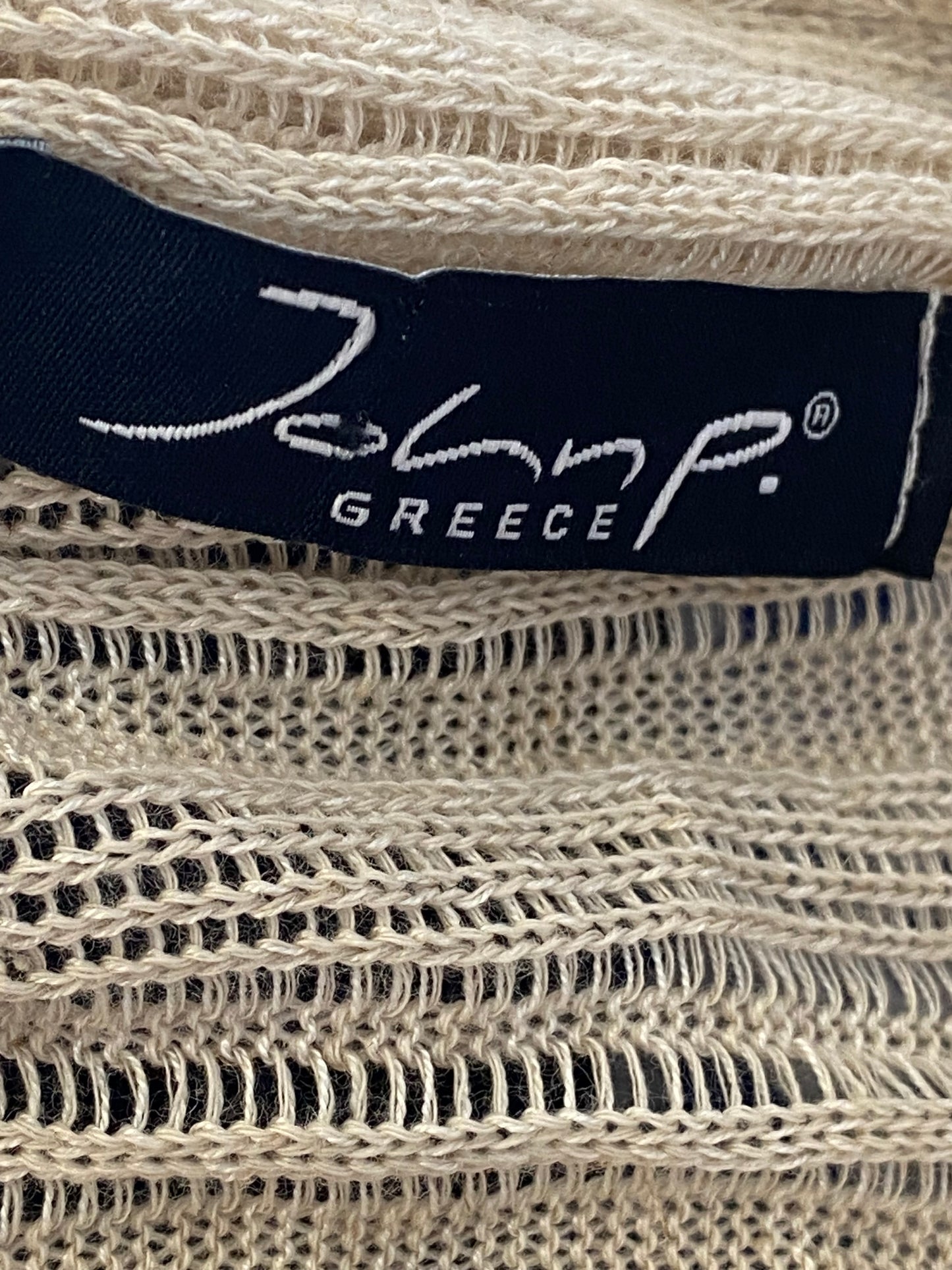John P Greece Top one size