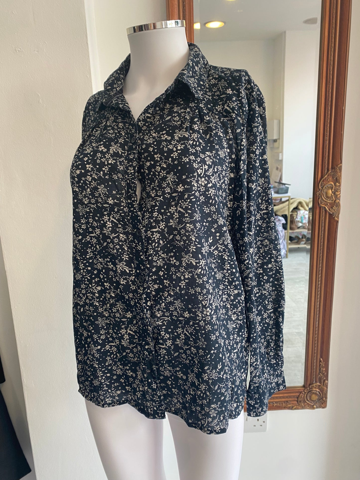 Thought Blue Floral Print Shirt Size 10