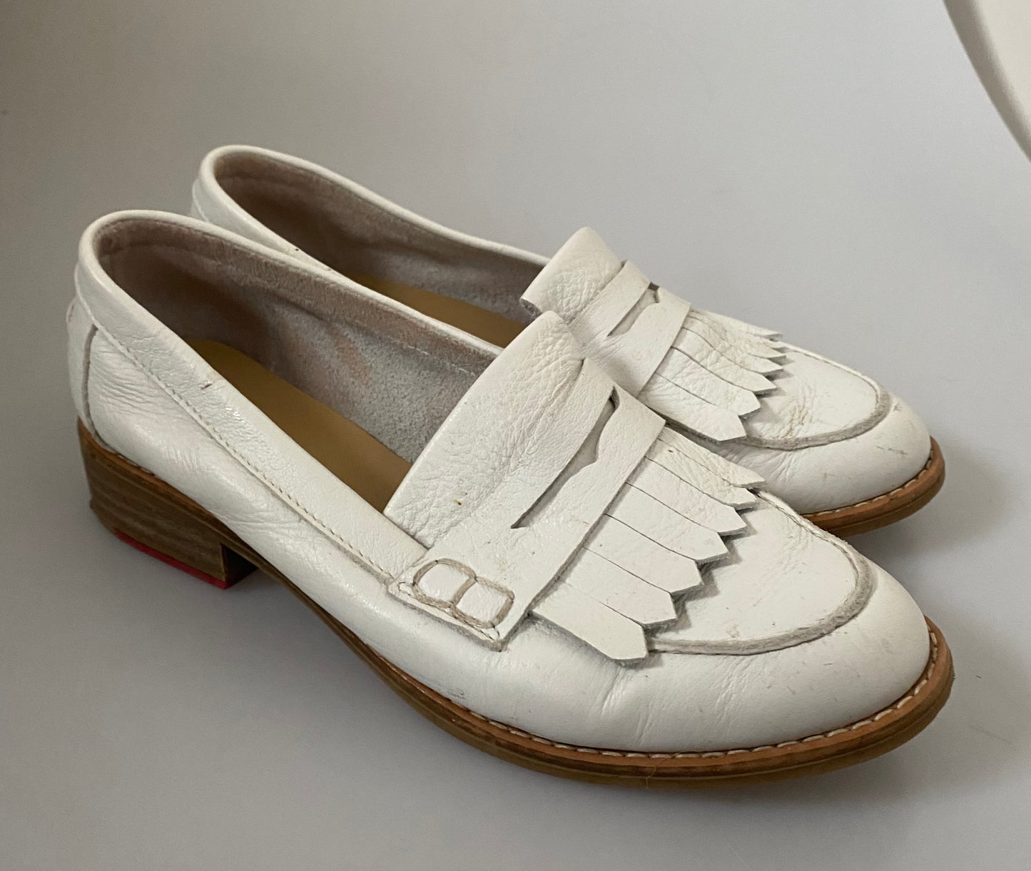 Aldo white leather loafers size 4.5