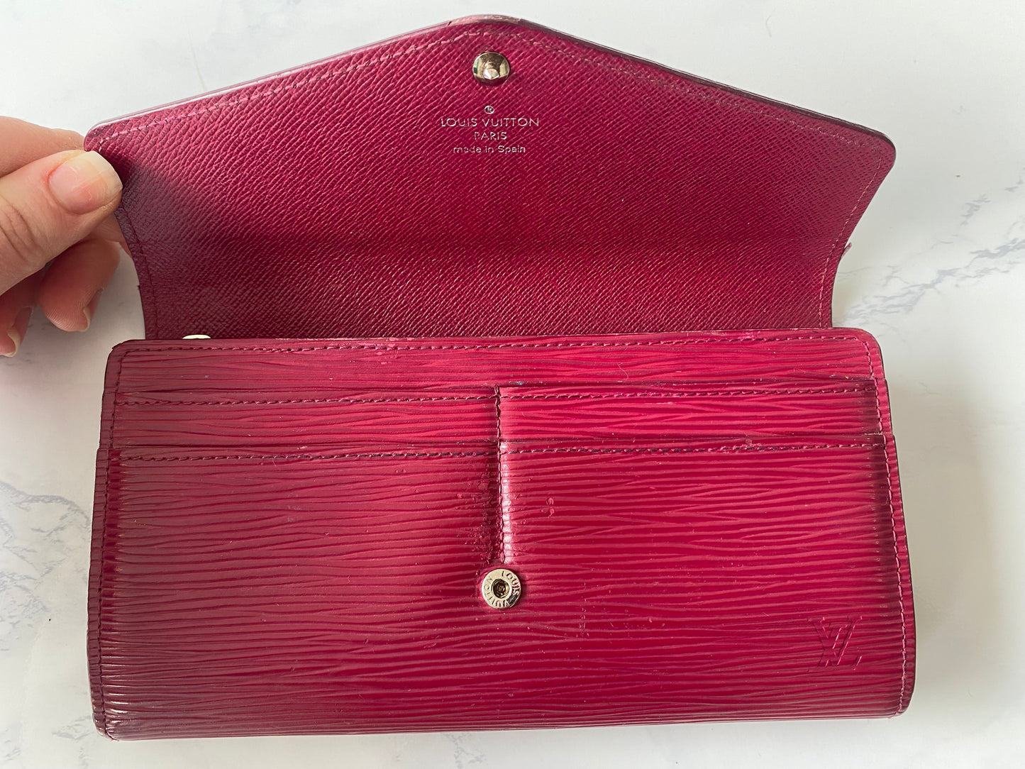 Louis Vuitton Sarah Wallet Epi Leather