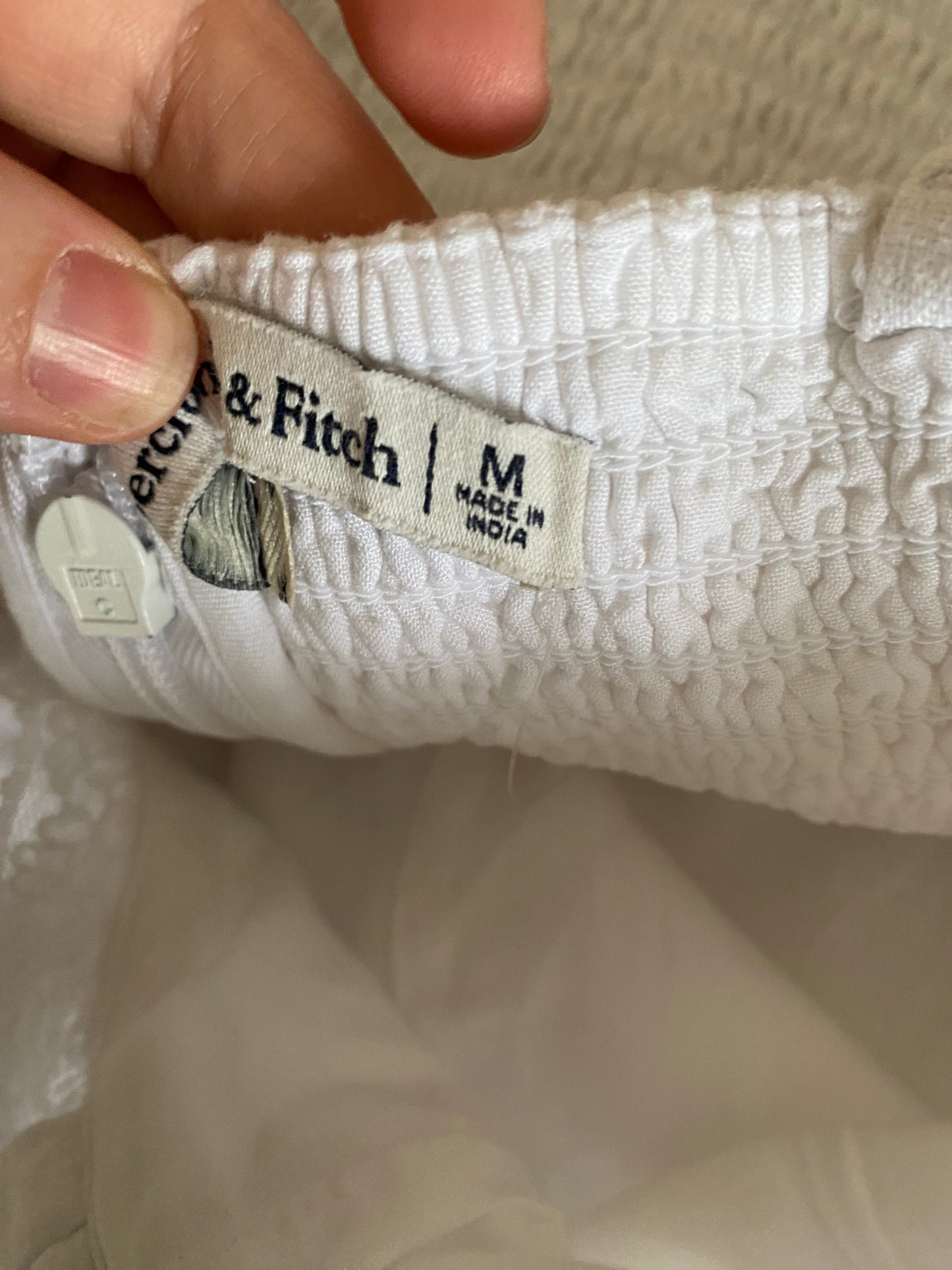 Abercrombie and Fitch white linen co ord top and skort set size 10