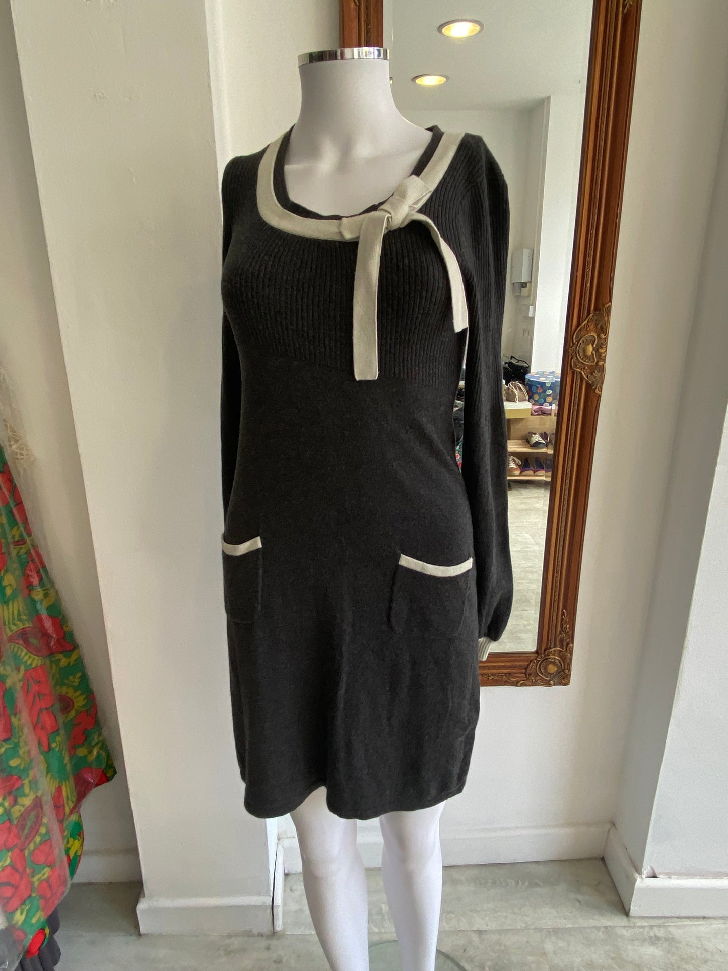 Fenn Wright Manson grey knitted dress size 8-10