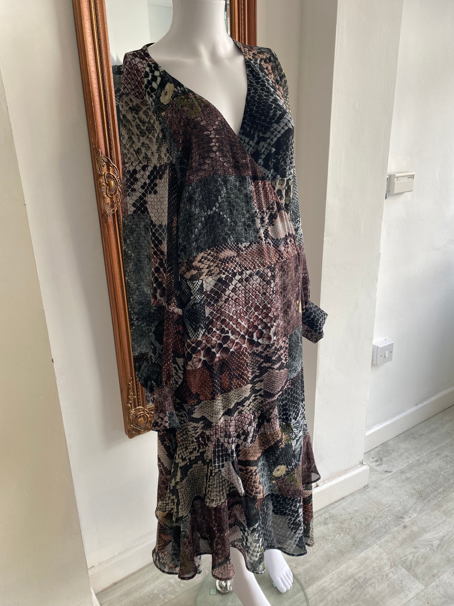 Studio by Preen snake print dress size 12-14
