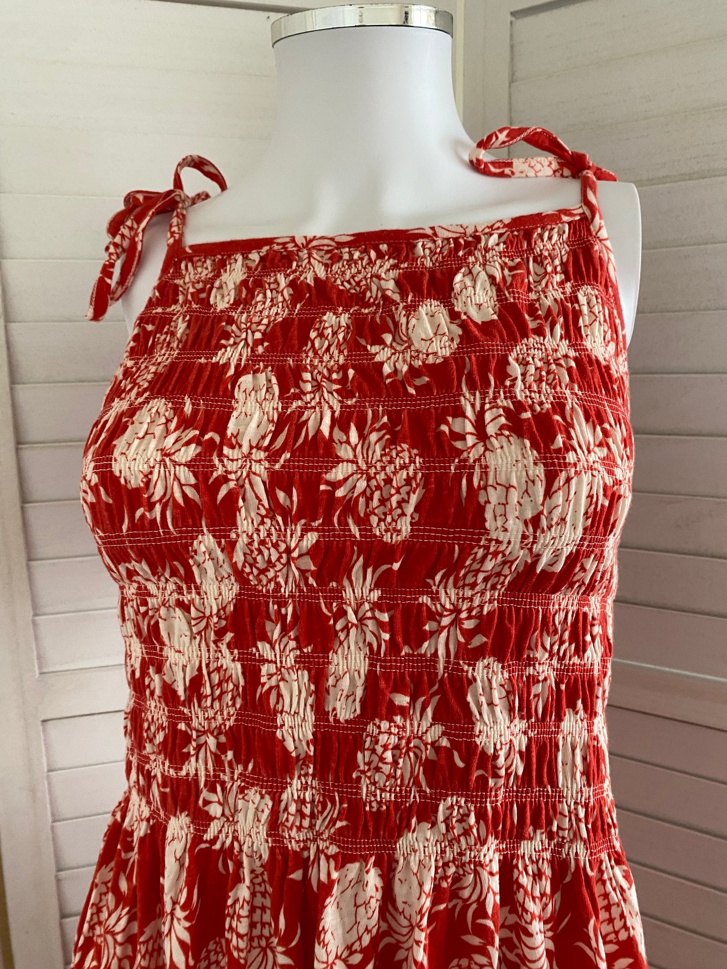 Hush red pineapple print dress size 4-6