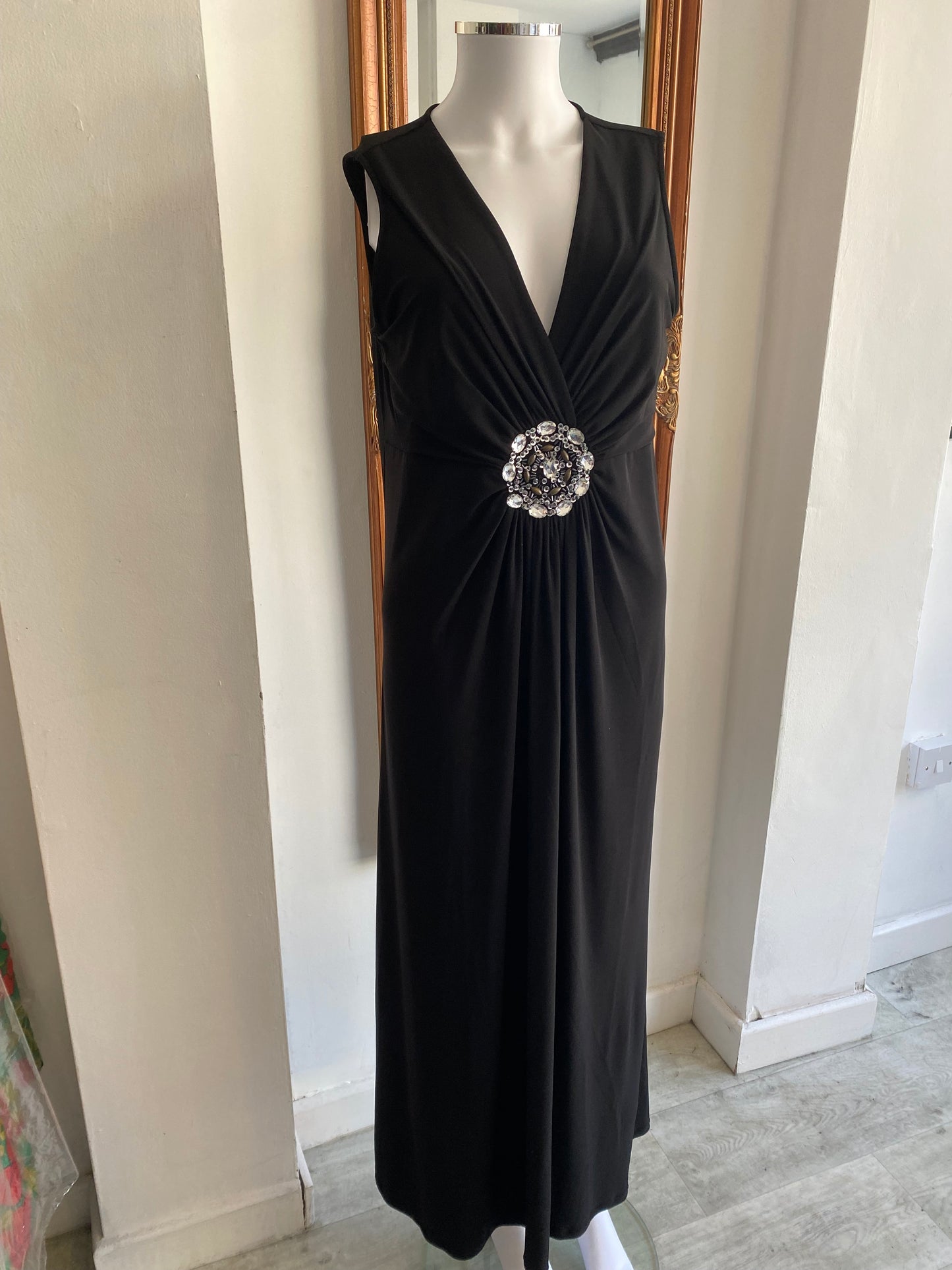 Nina Leonard evening dress size 12-14