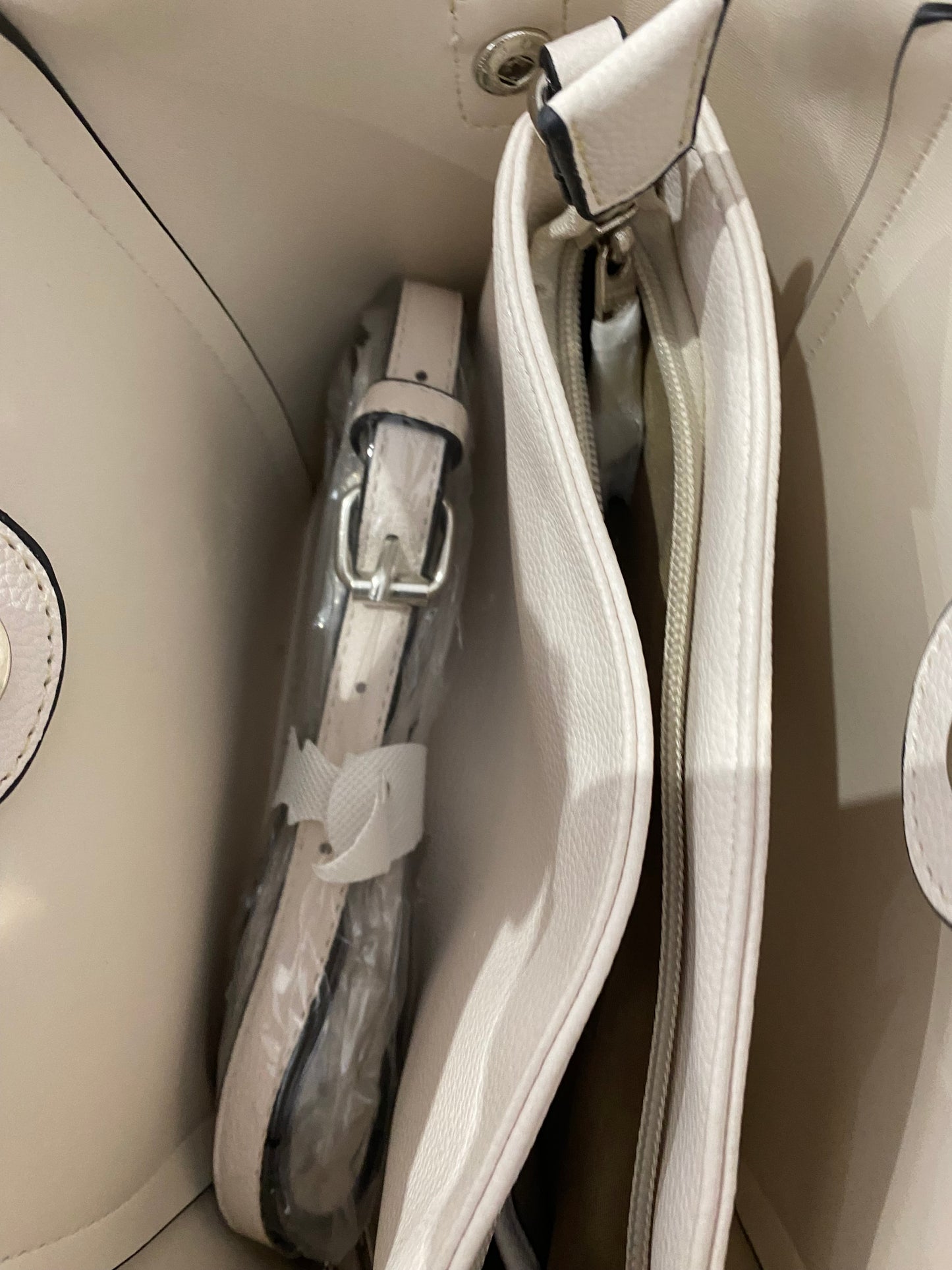 Red Cuckoo cream leather handbag brand new