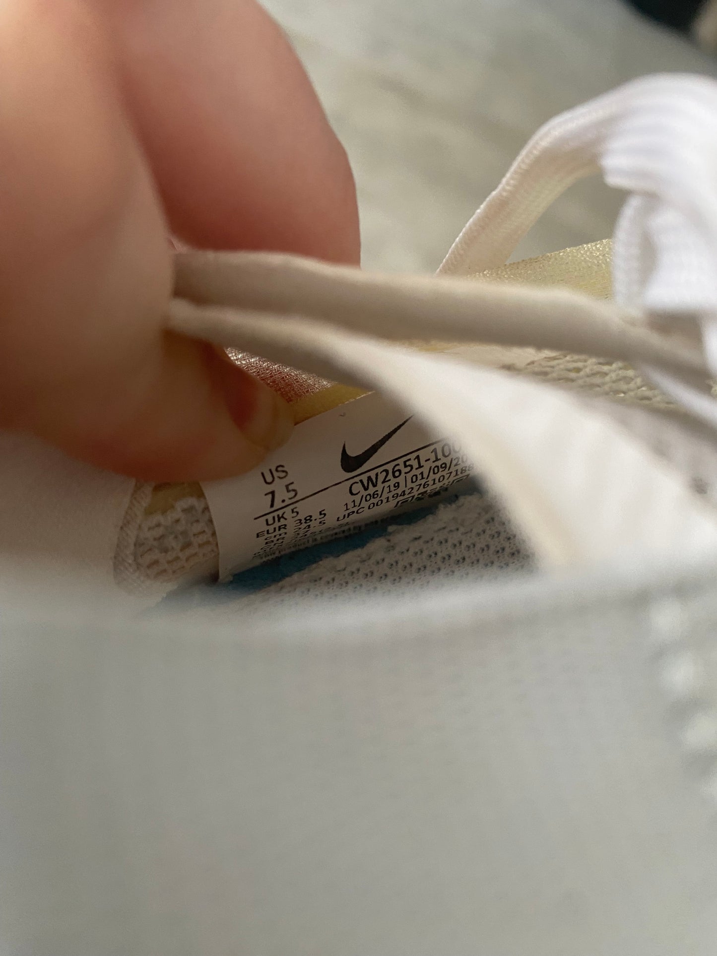 Nike Vista Lite Trainers Size 5