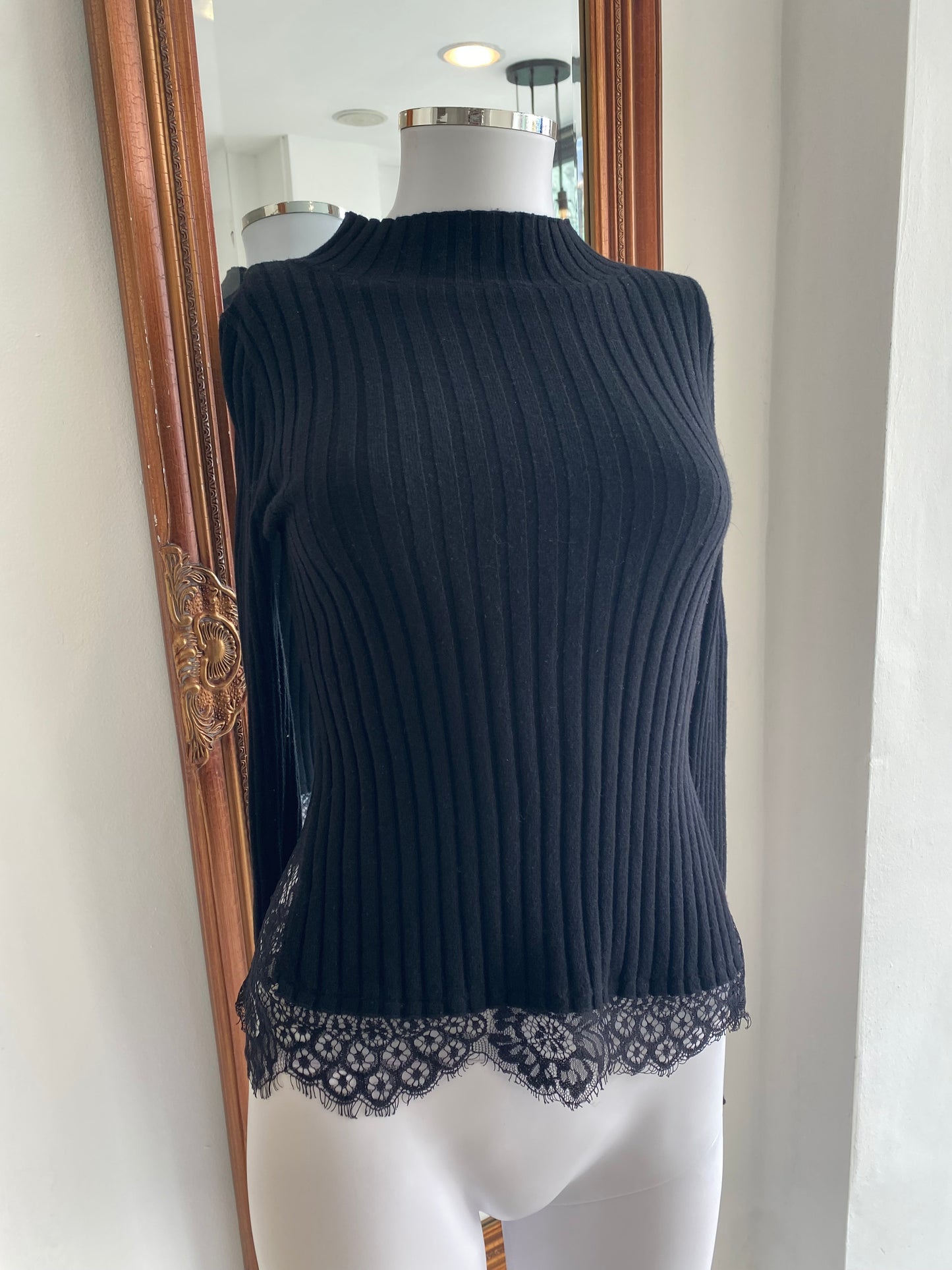 French Connection top size 8