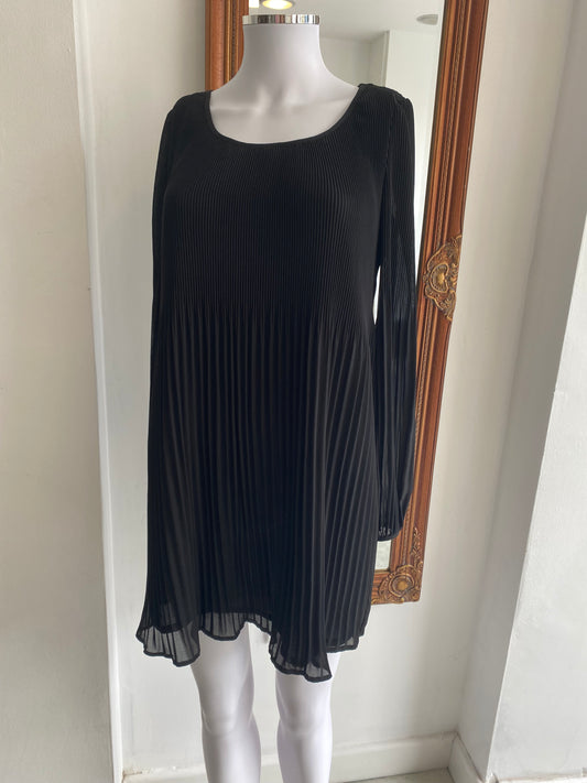 Phase Eight Black Plisse Blouse Size 10 New with Tags