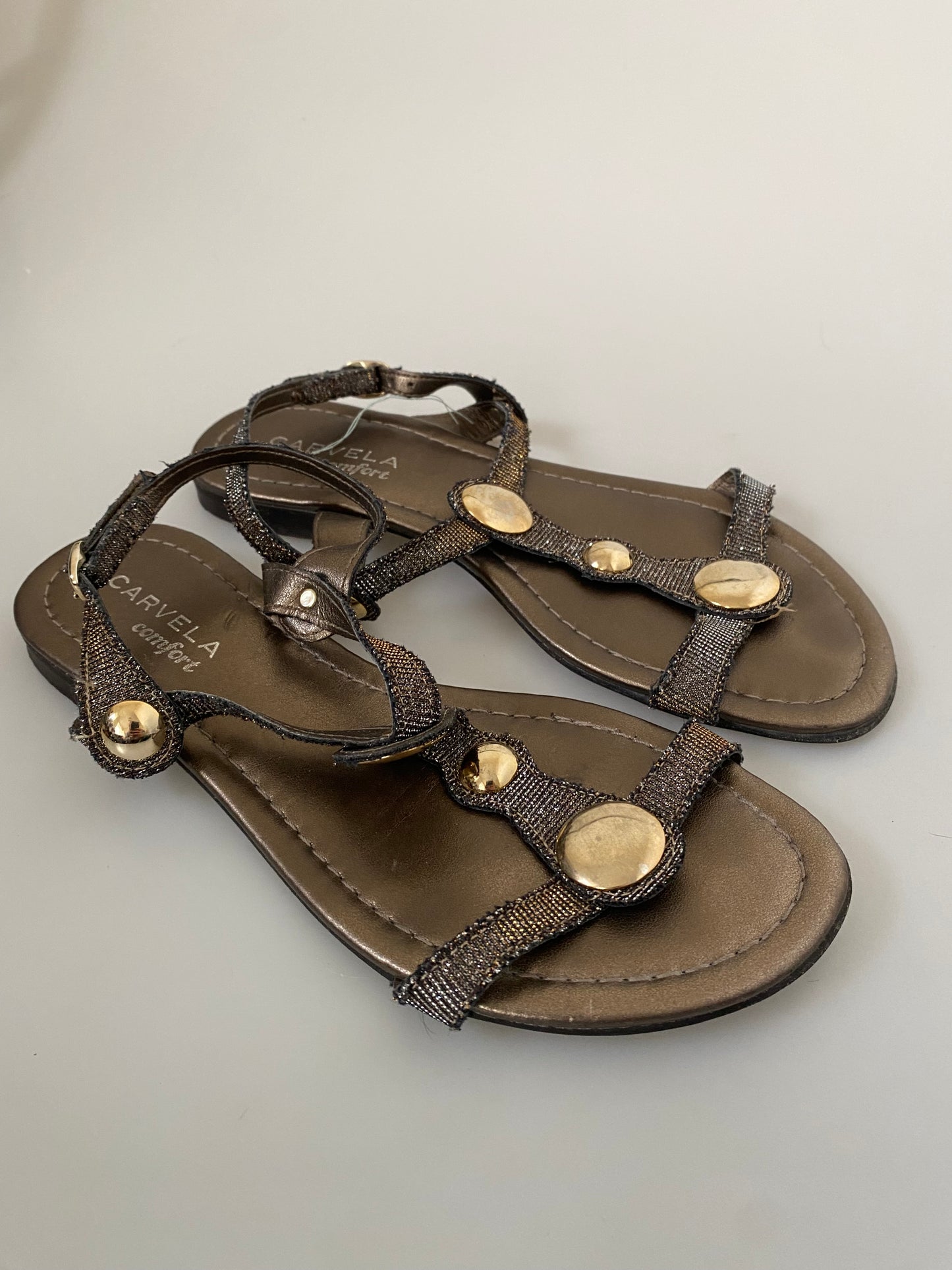 Carvela gold metallic sandals size 3
