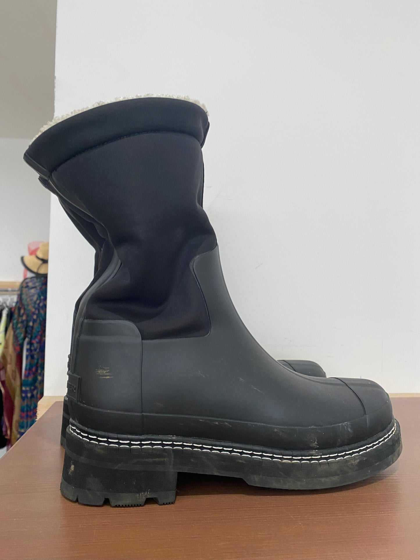 Hunter Refined Stitch Sherpa Black Wellington Boots Size 6