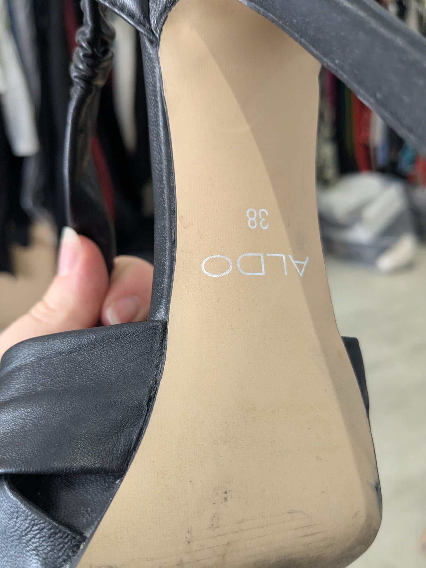 Aldo black leather knotted heels size 5