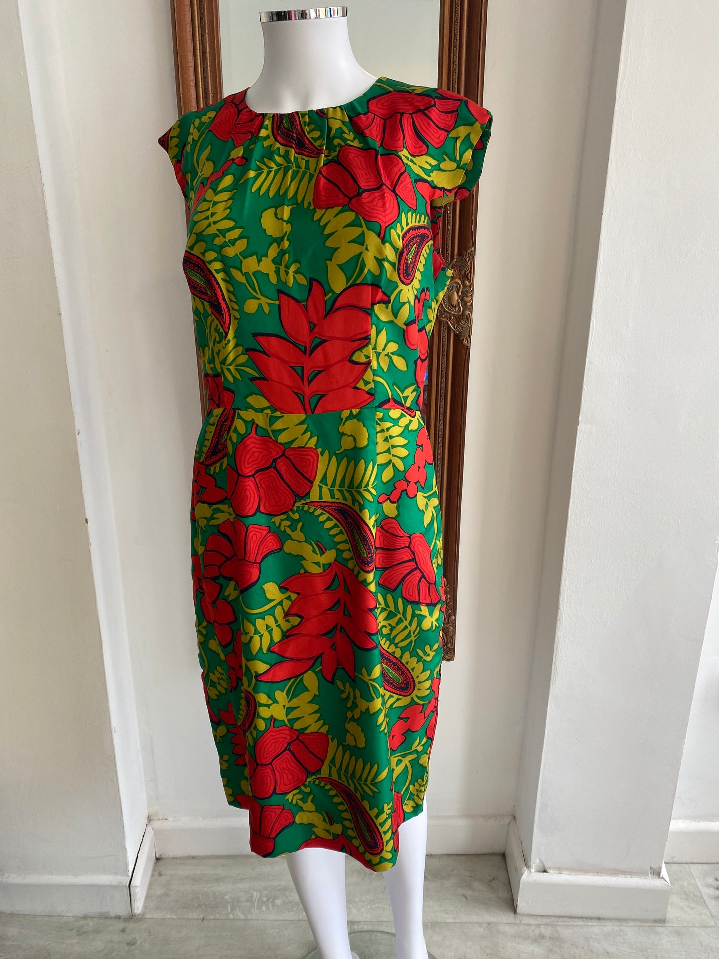 Milly New York scarf print dress size 8 100% silk