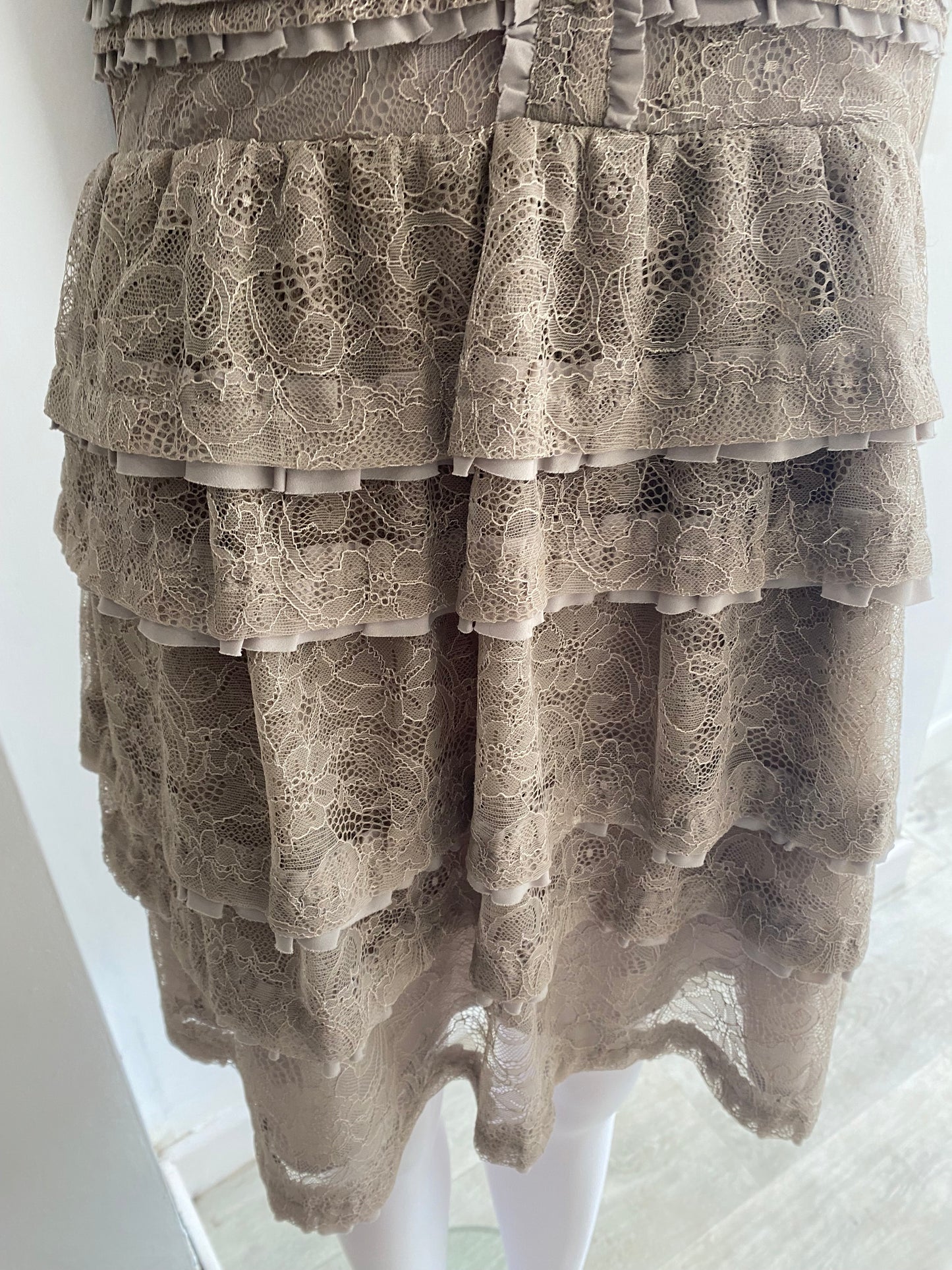 Hoss Intropia Lace Beige Dress Size 14