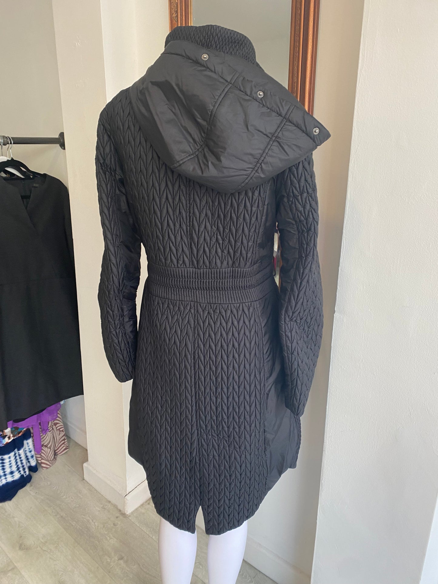 Karen Millen Black Plisse Coat Size 10