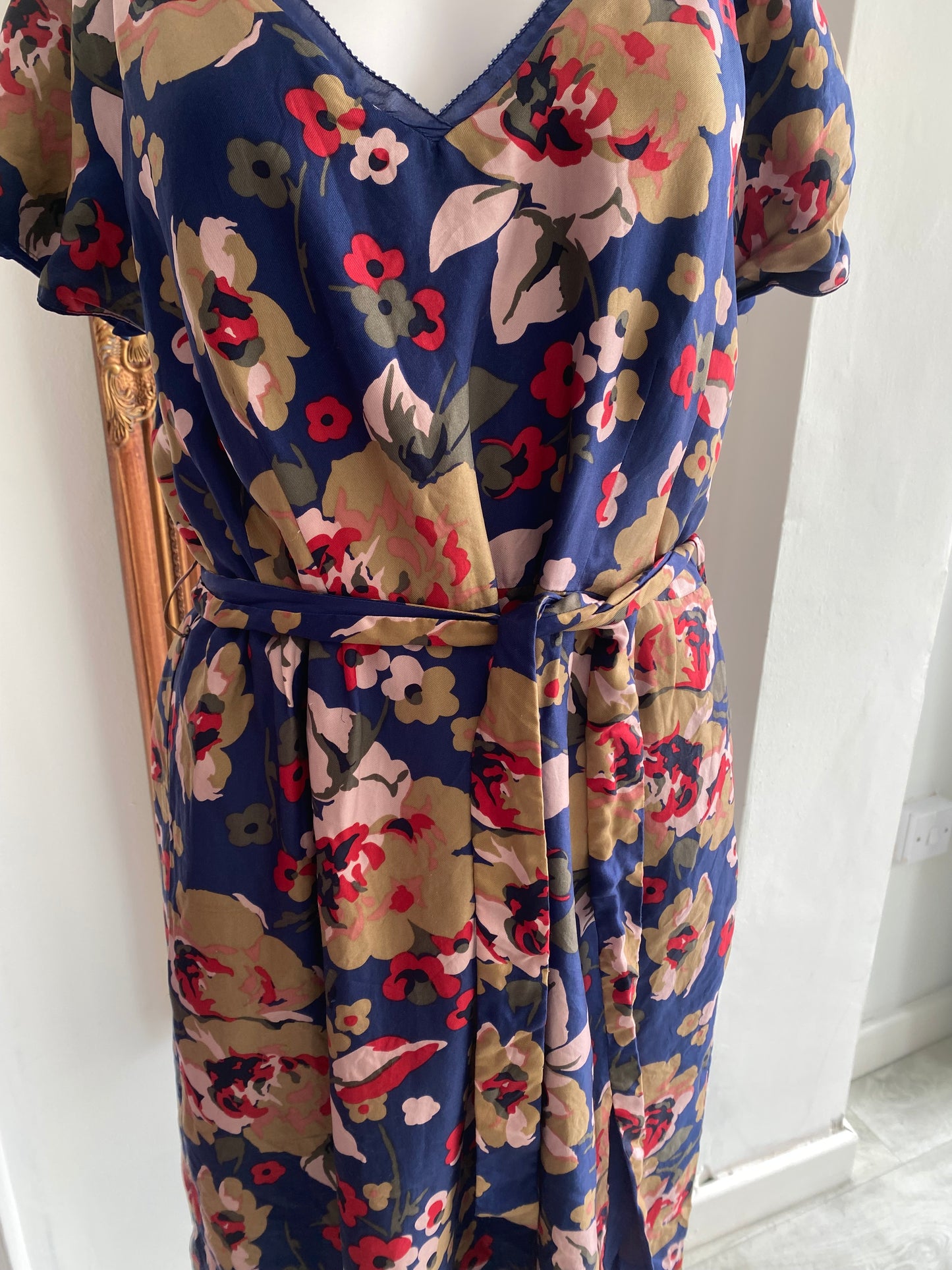 Hobbs NW3 Silk Floral Print Dress Size 12