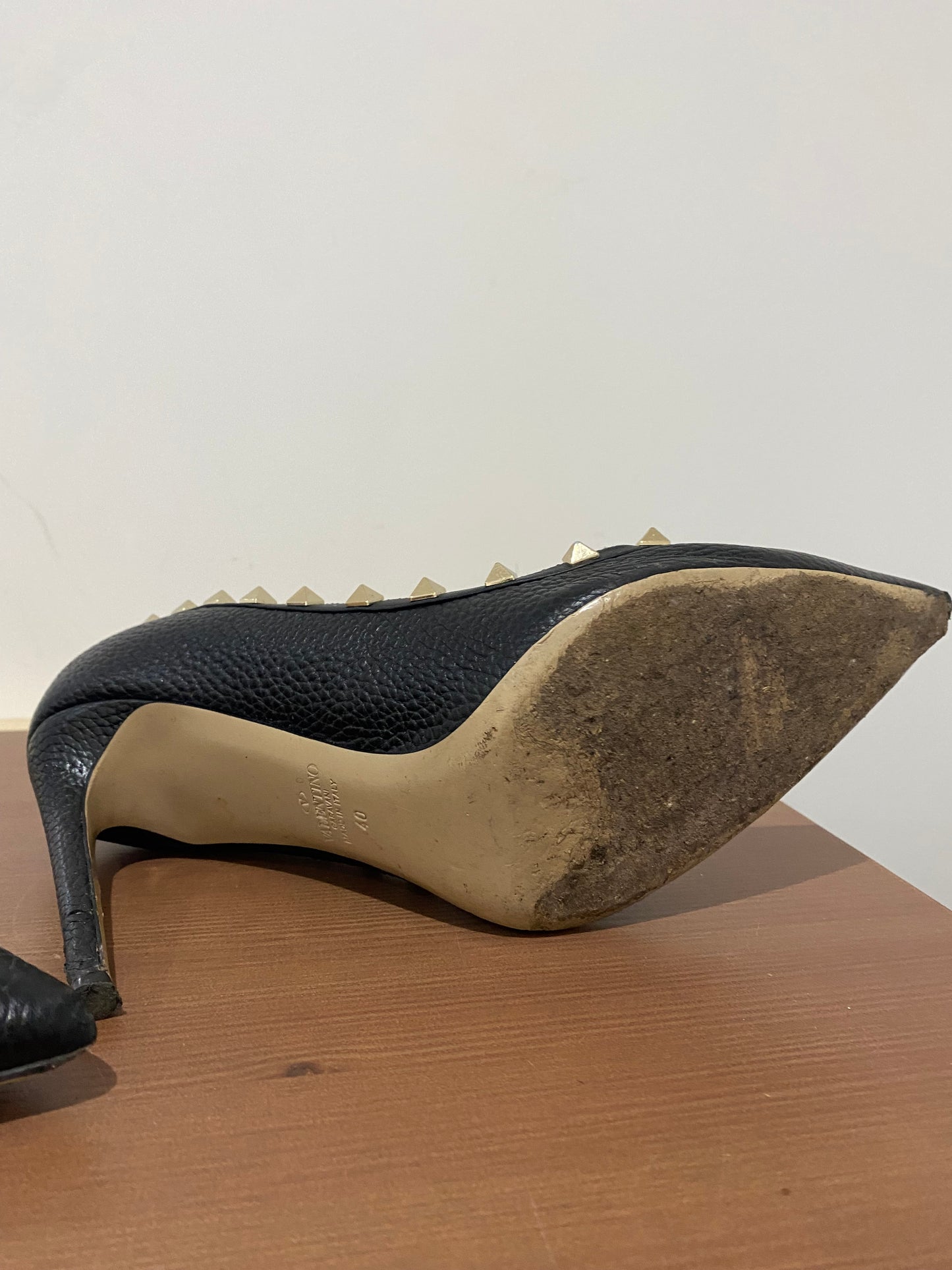 Valentino Rockstud Court Shoes Black Leather Size 7