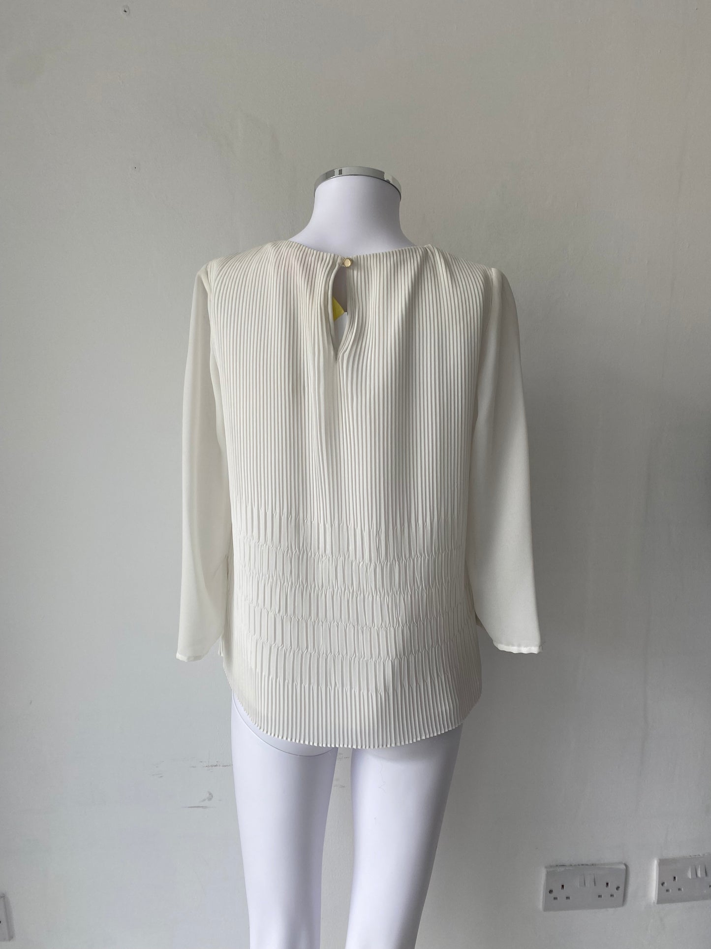 Ted Baker White Top Size 8-10