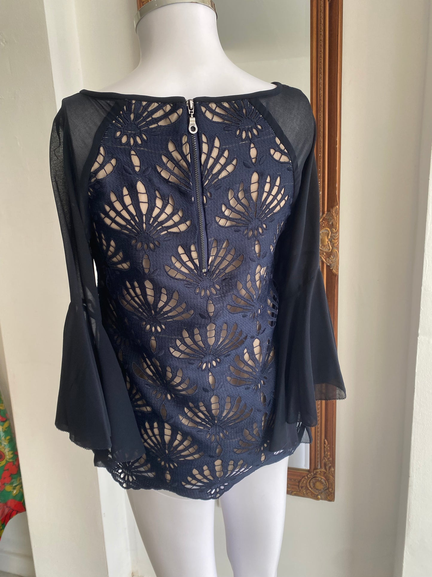 Mint Velvet navy top size 8-10
