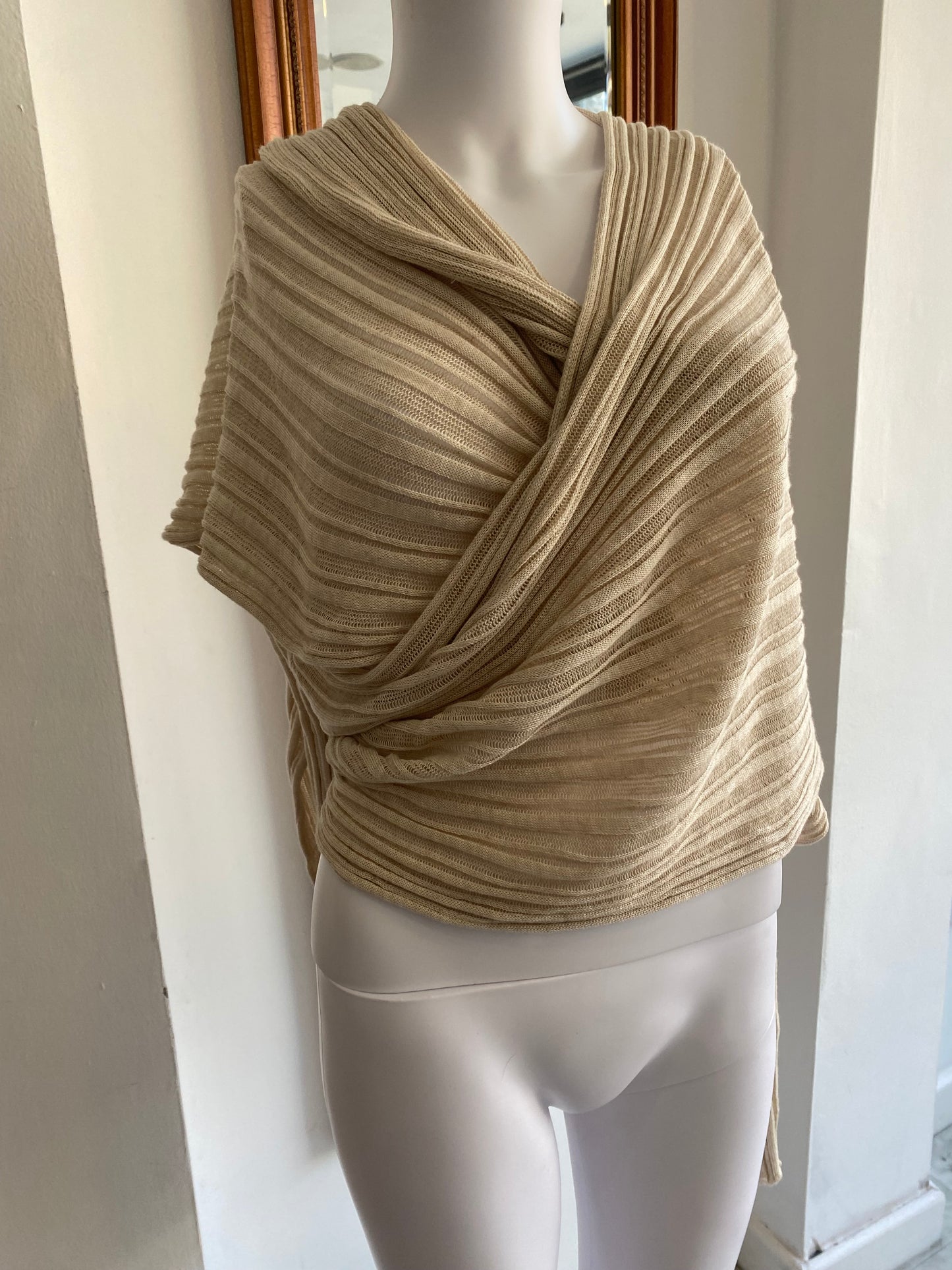 John P Greece Top one size