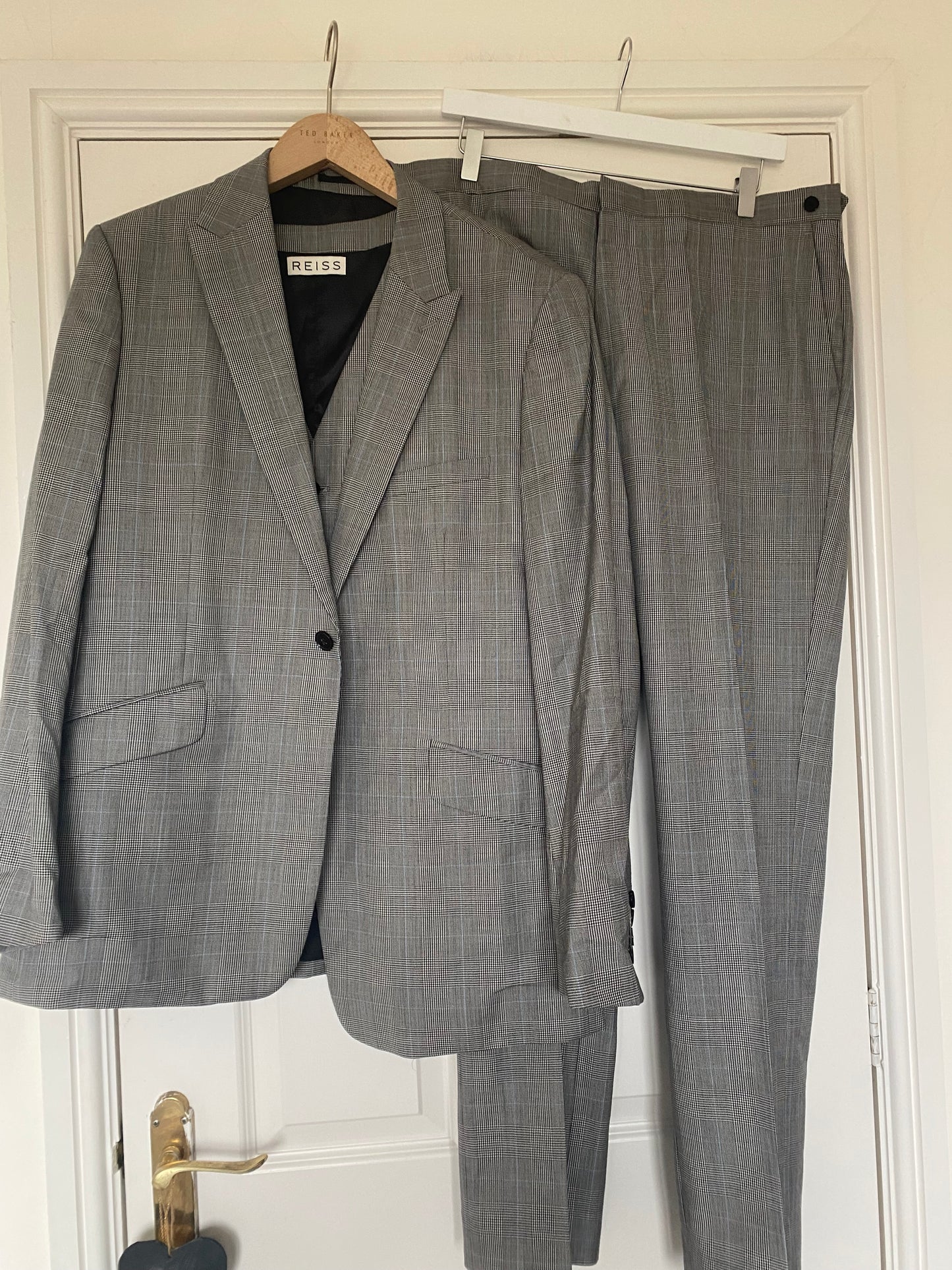 Reiss Prince of Wales check 3 Piece Suit