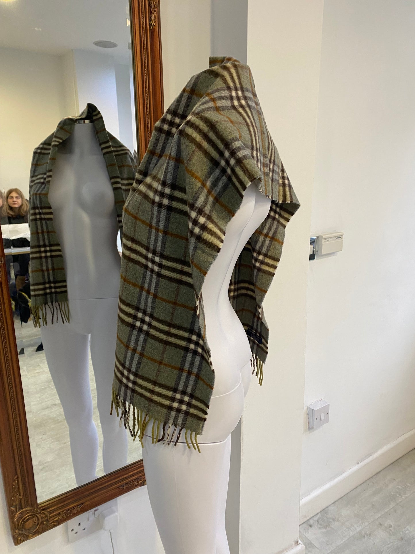 Burberry Nova Check Scarf