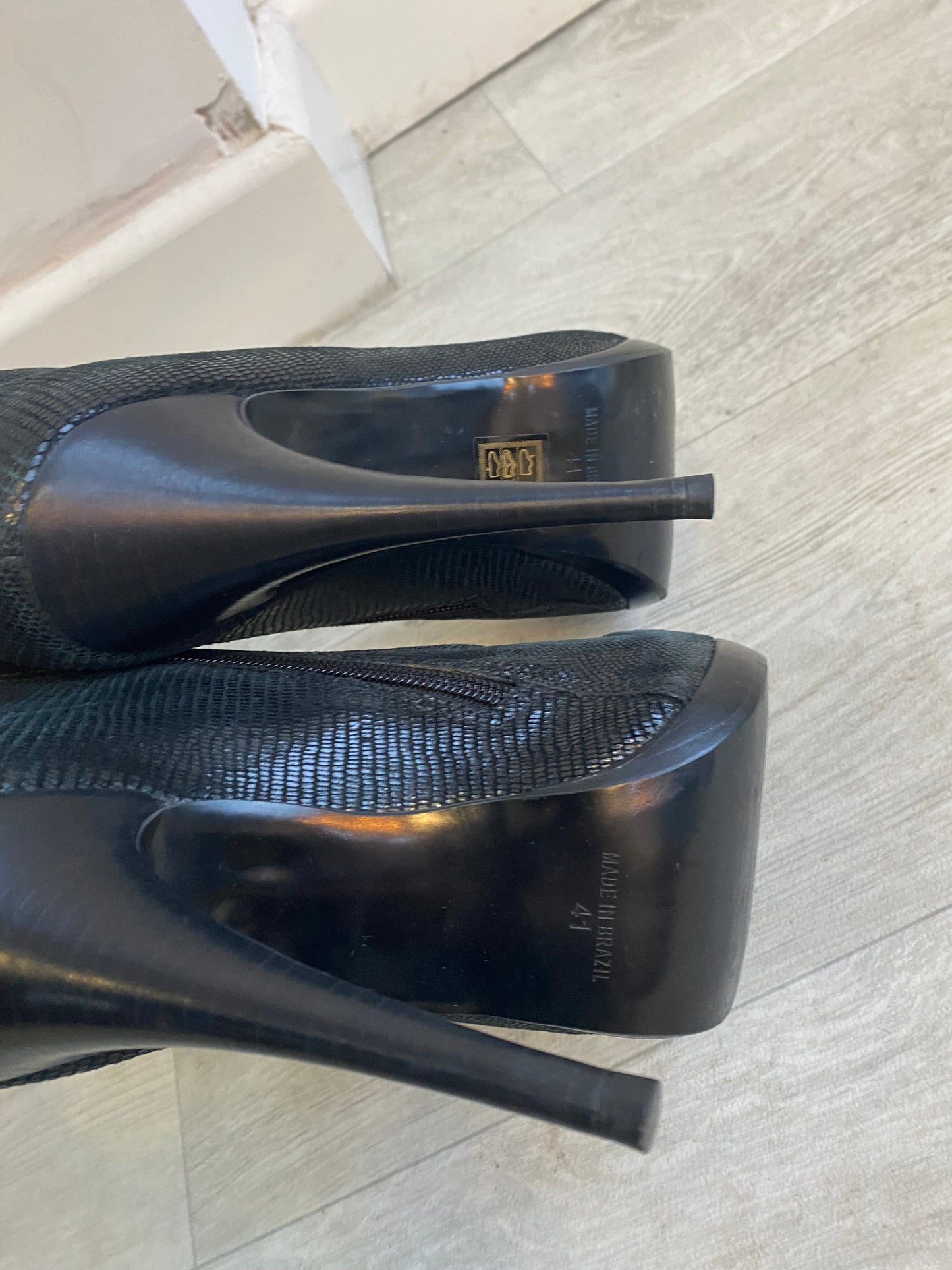 Dune Textured Leather Platform Heeled Boots Size 8