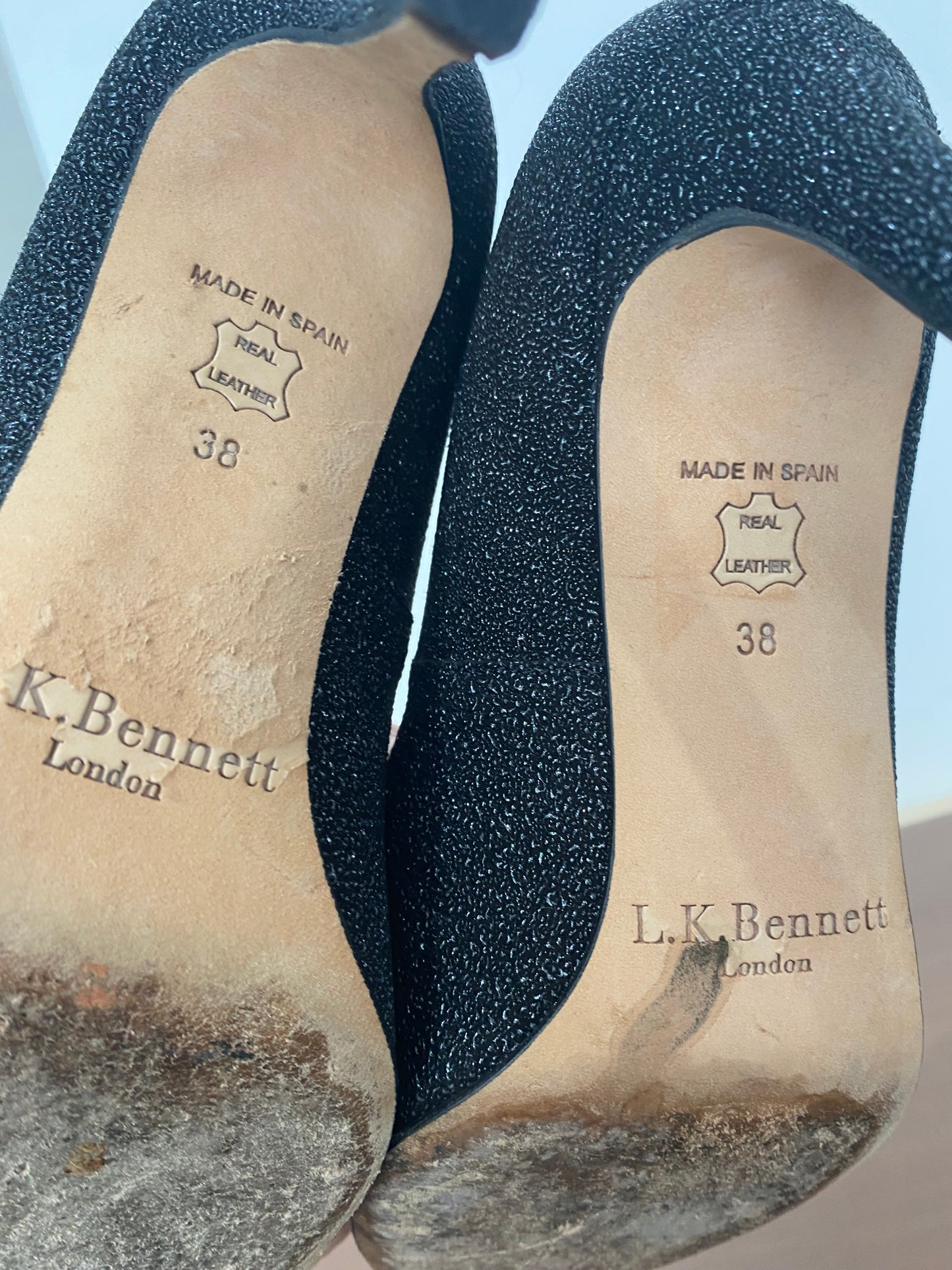 LK Bennett Black Gunmetal Textured Leather Court Shoes Size 5