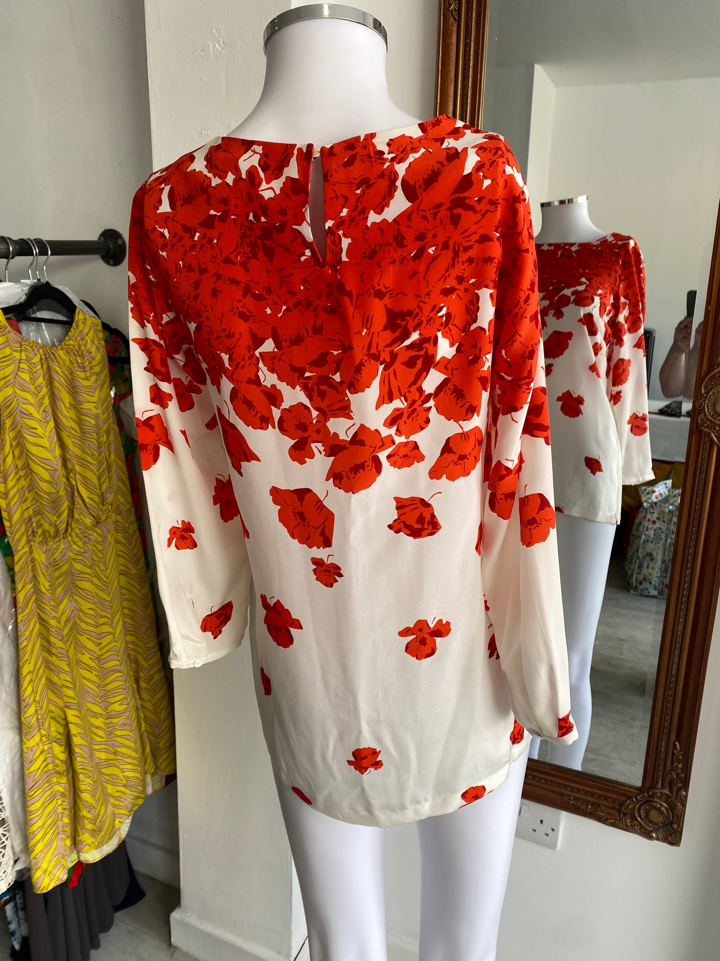 LK Bennett top size 8