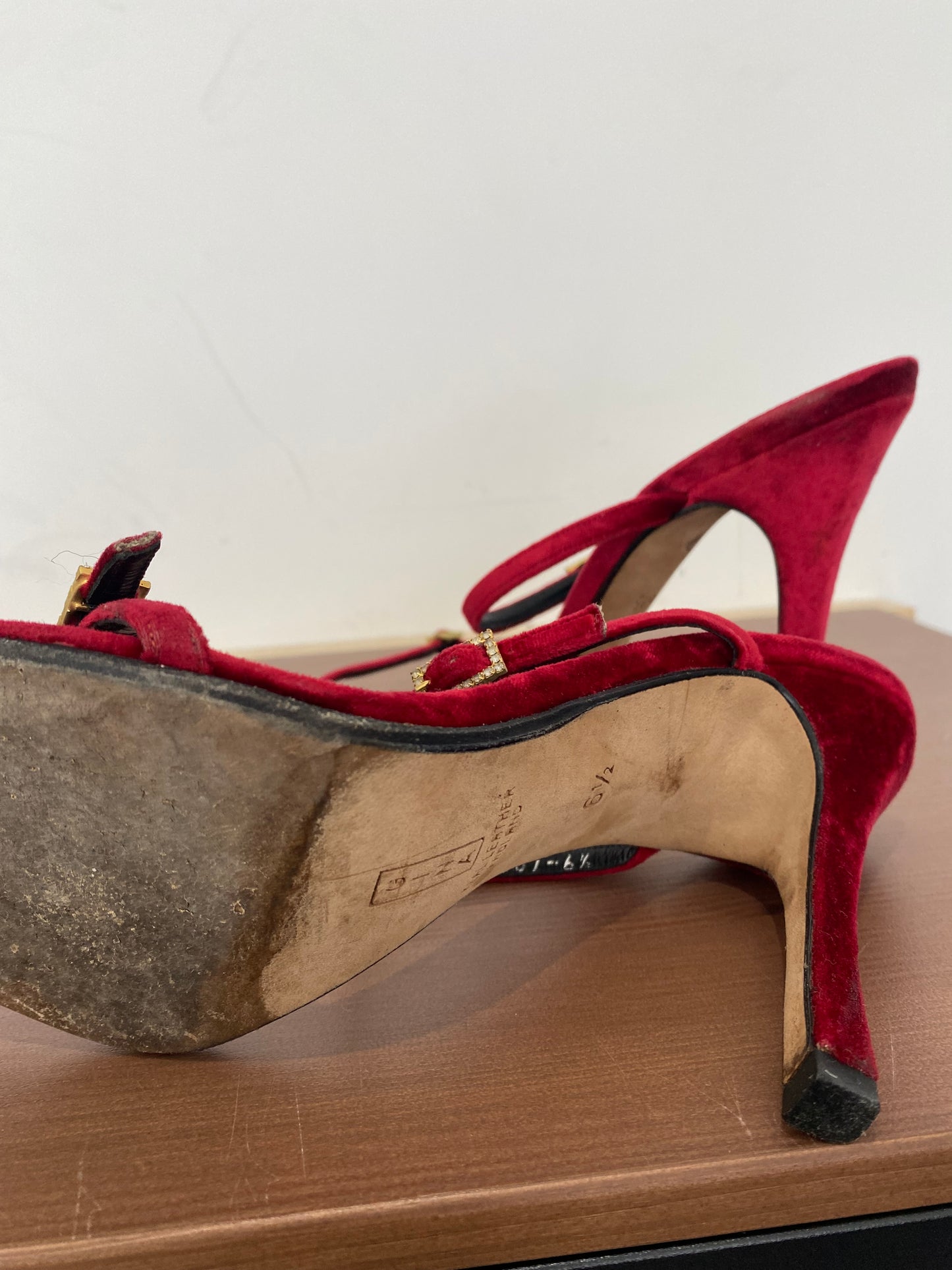 Gina Red Velvet Heeled Sandals Size 6.5