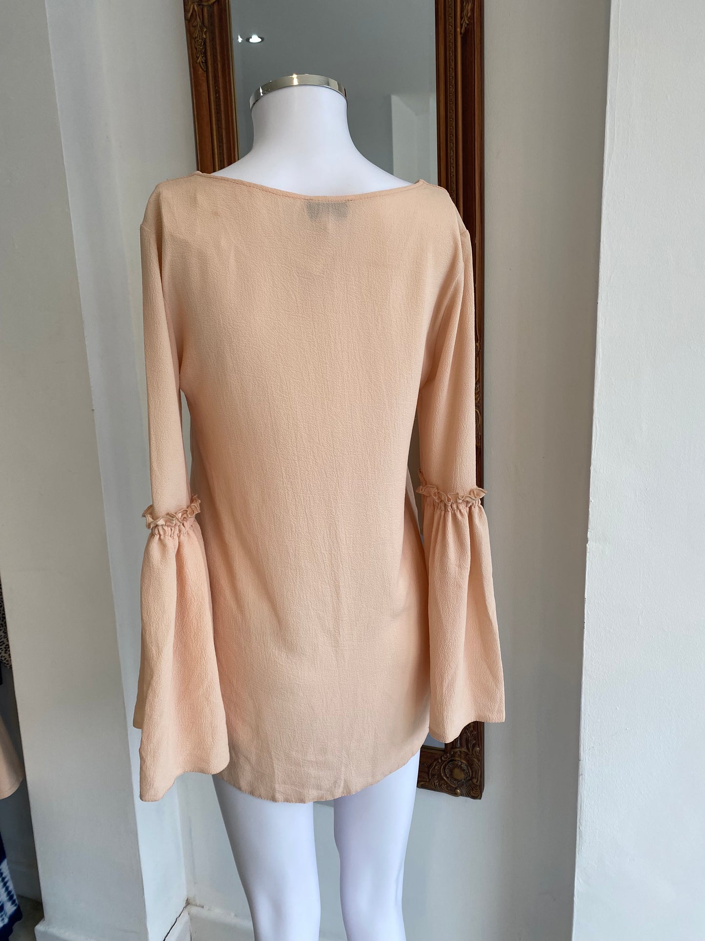 Zack Beige Floaty Top Size 8-10