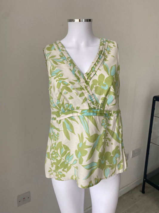 Monsoon Leaf Print Top Size 12