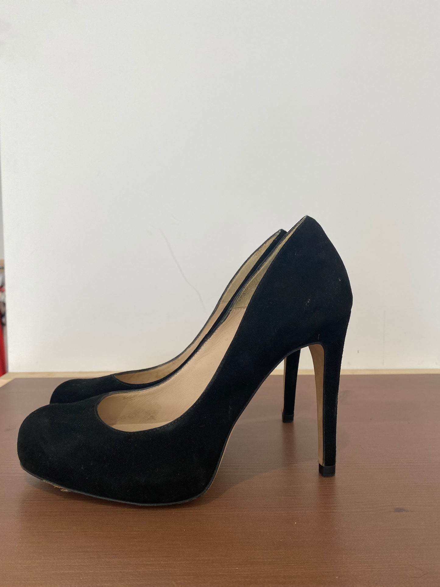 LK Bennett Black Suede Court Shoes Size 4