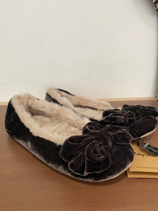 Ruby and Ed Slippers size 4