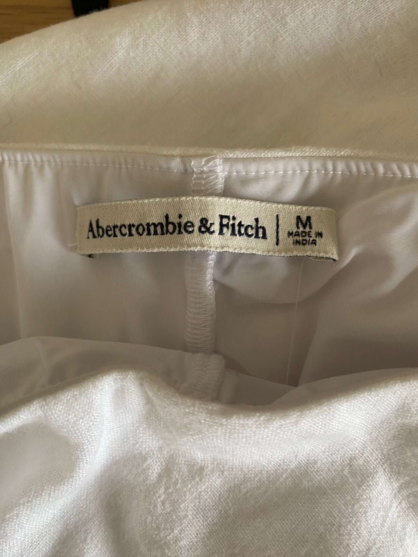 Abercrombie and Fitch white linen co ord top and skort set size 10