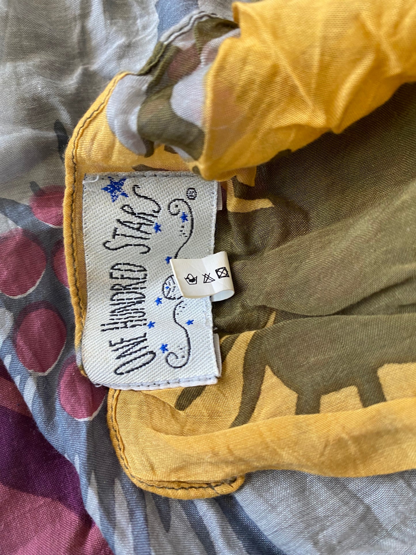 One Hundred Stars scarf